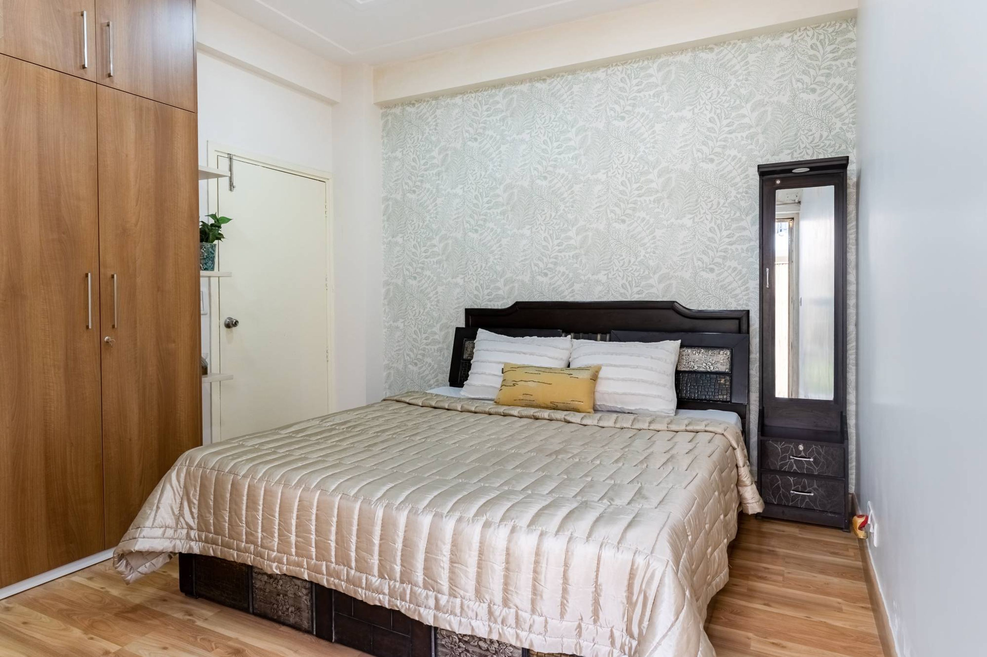 Modern Guest Bedroom Design With Light Blue Wallpaper