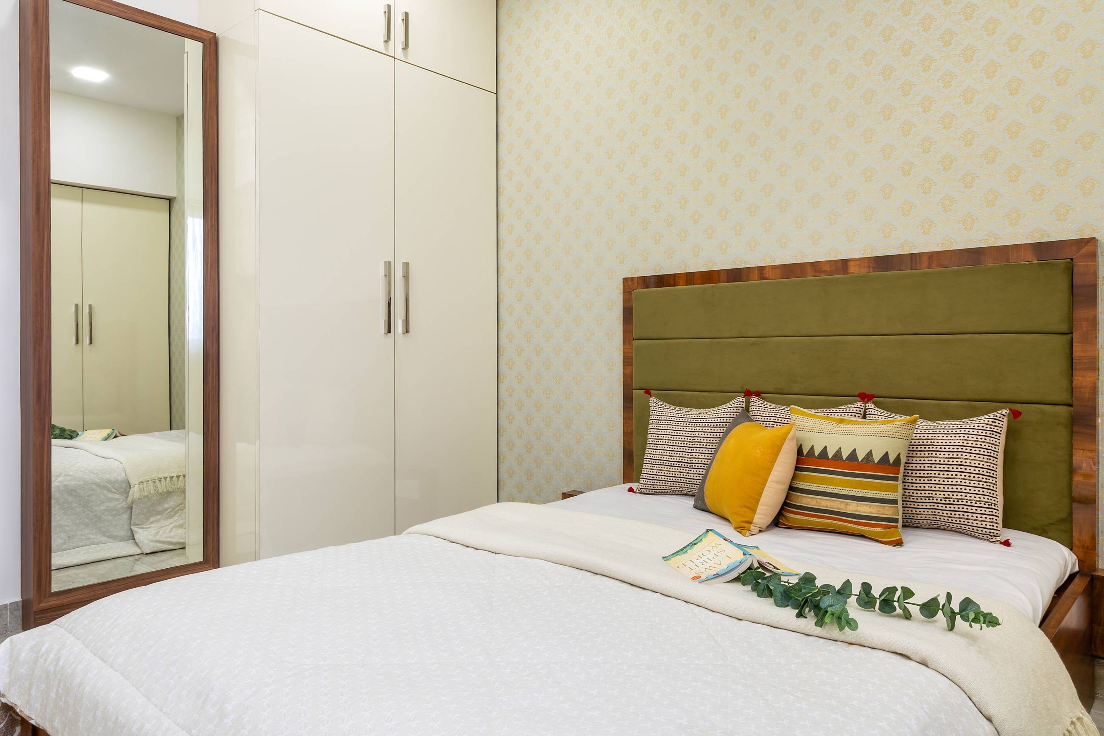 Modern Guest Bedroom Design With Tufted Headboard