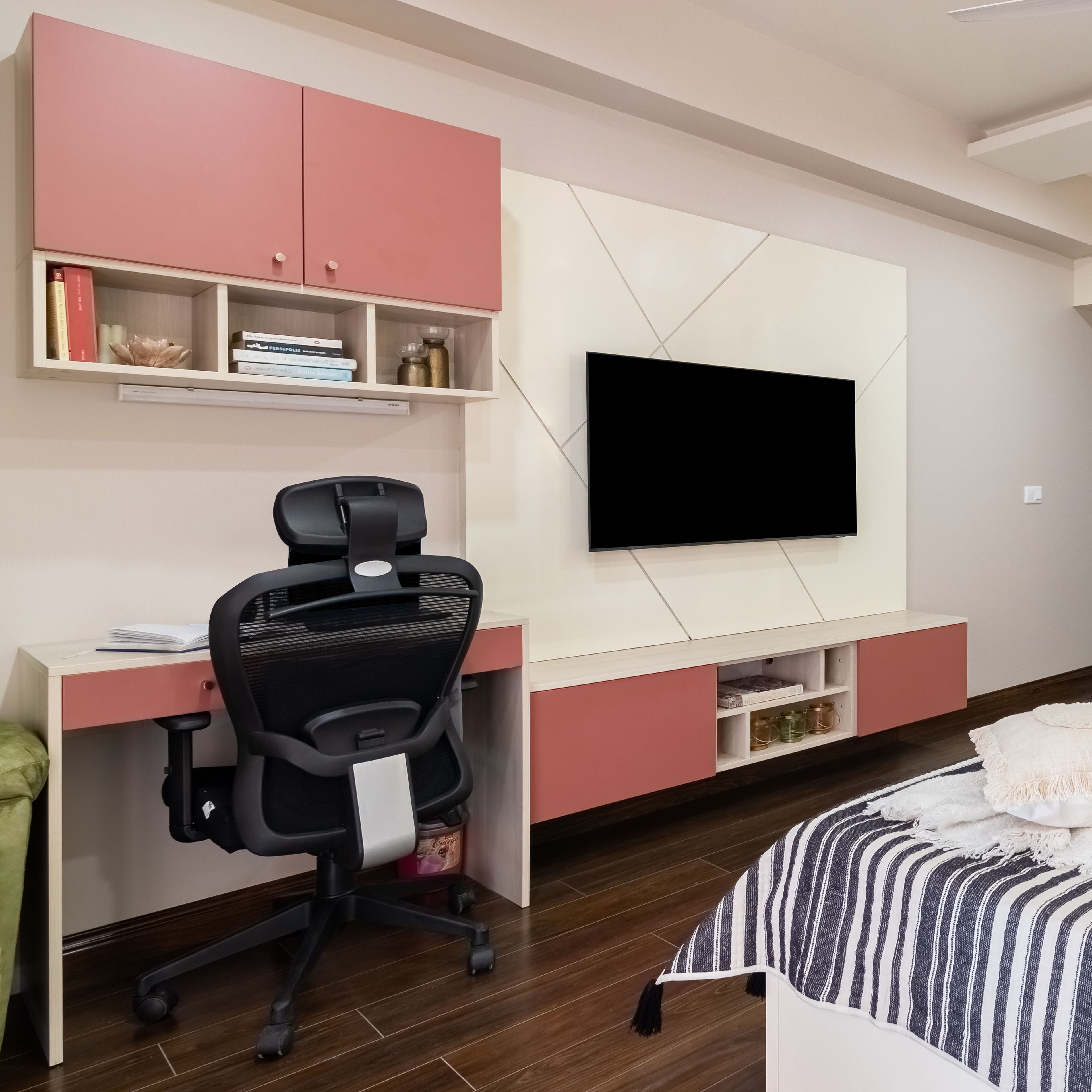 Modern Home Office Design With Open And Closed Storage