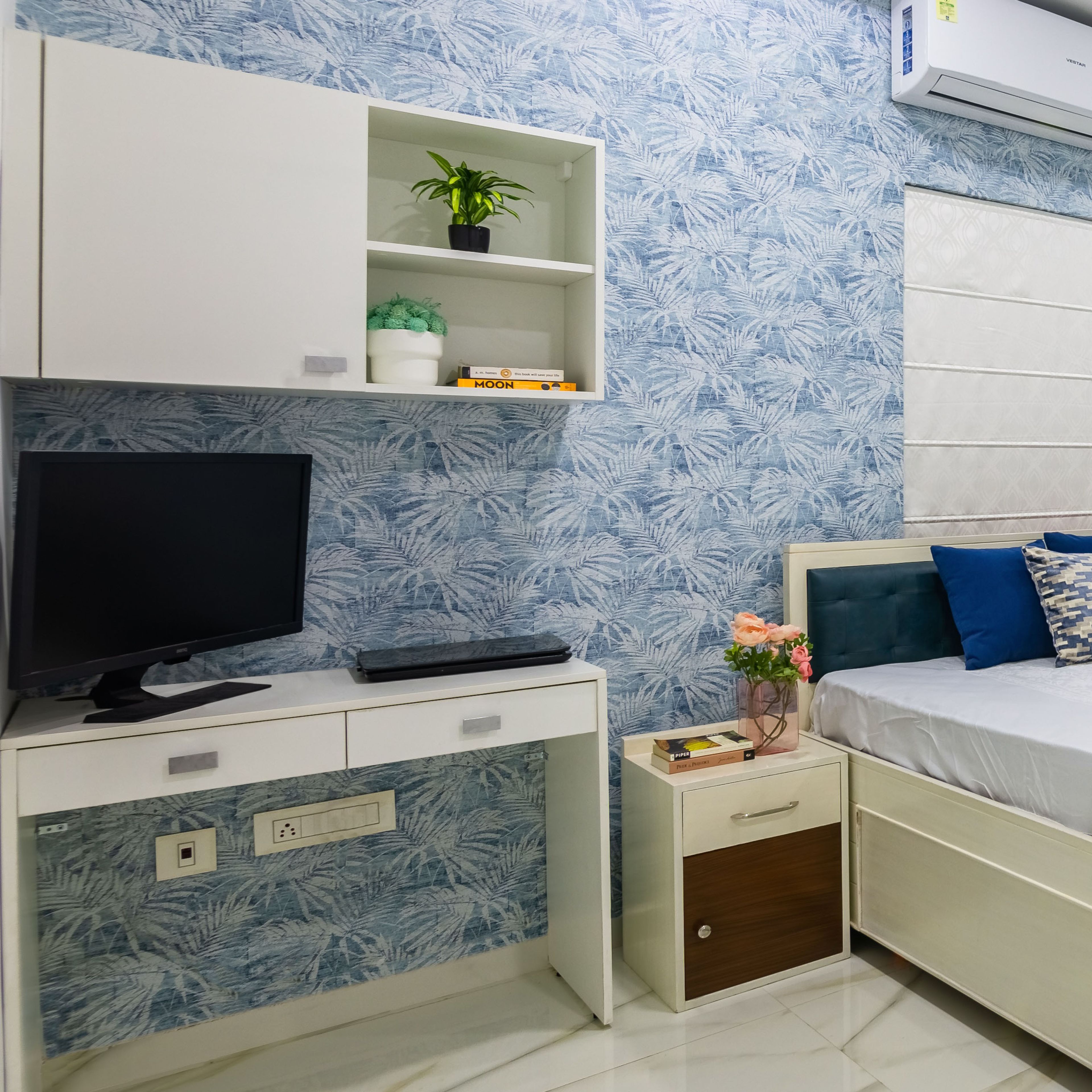 Modern Home Office Design With Overhead Storage Units