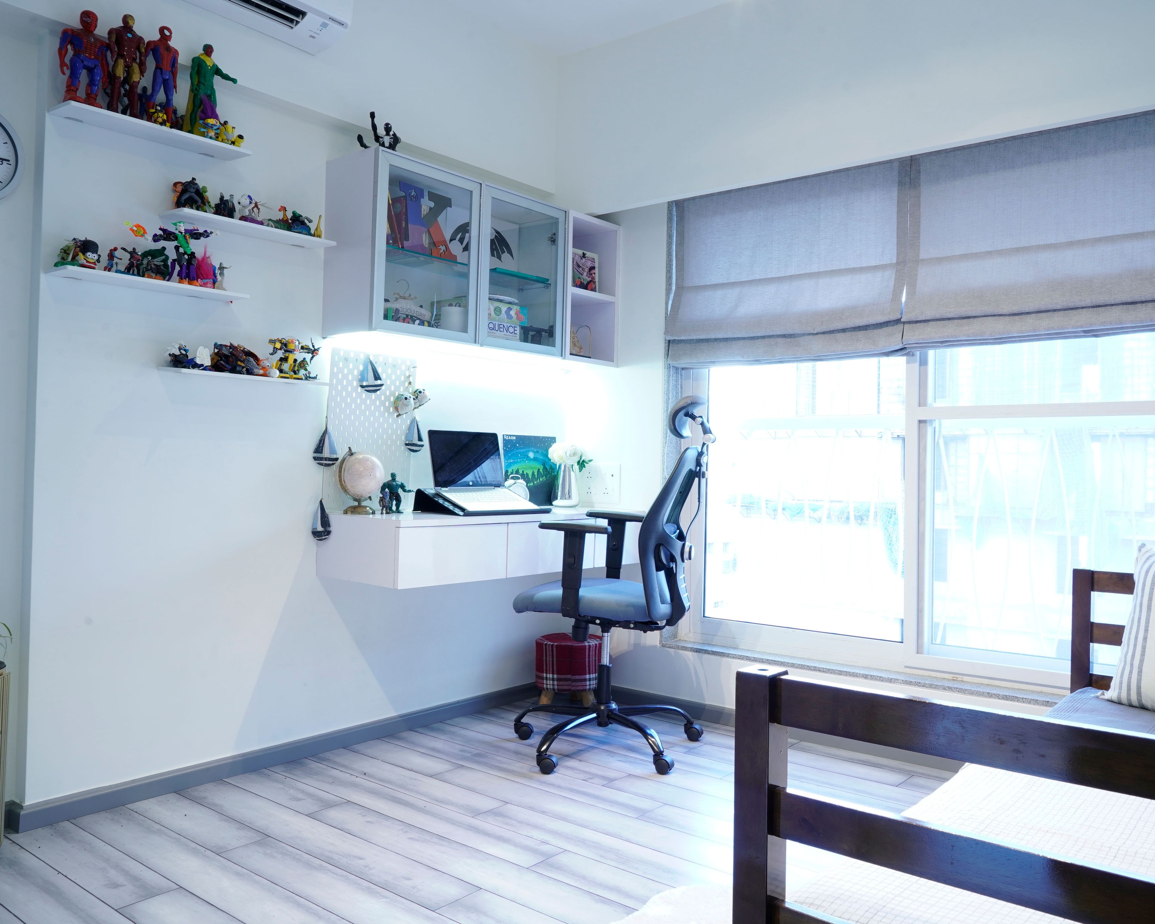 Modern Home Office Design With Open Storage Shelves