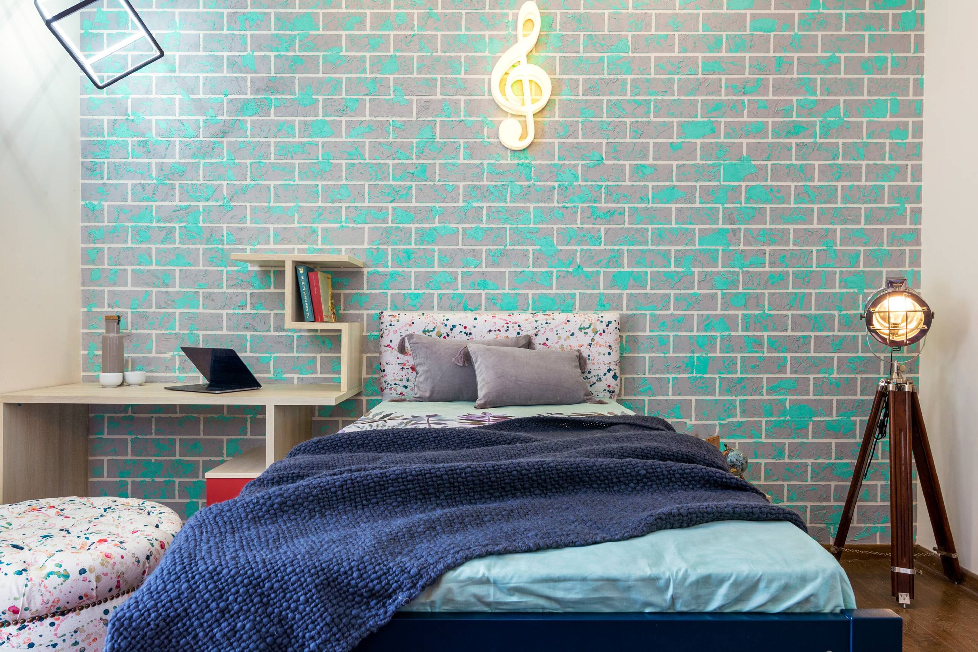 Modern Kids Room Design With Brick-Textured Wallpaper