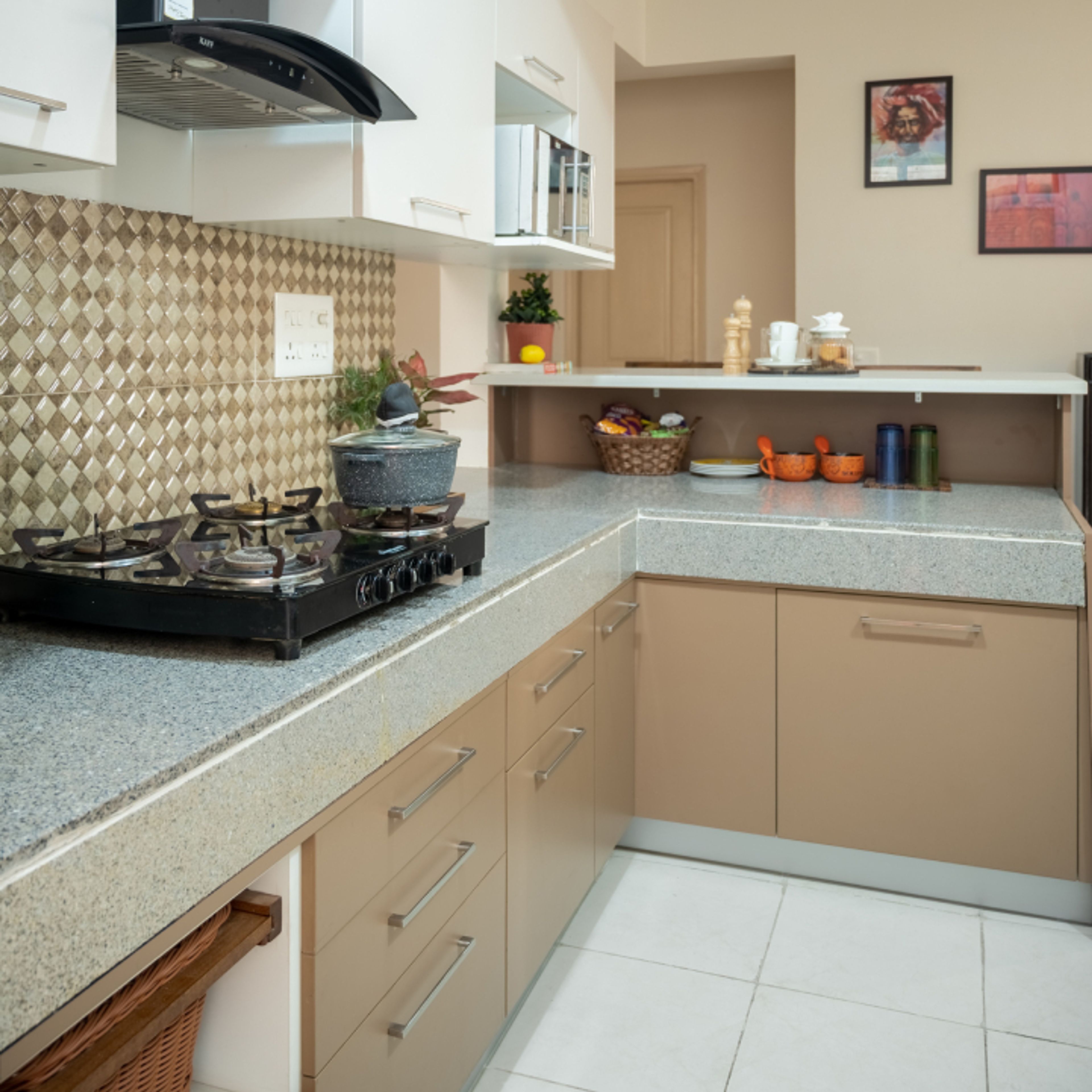 Modern L-Shaped Kitchen Design With Beige And White Storage Units