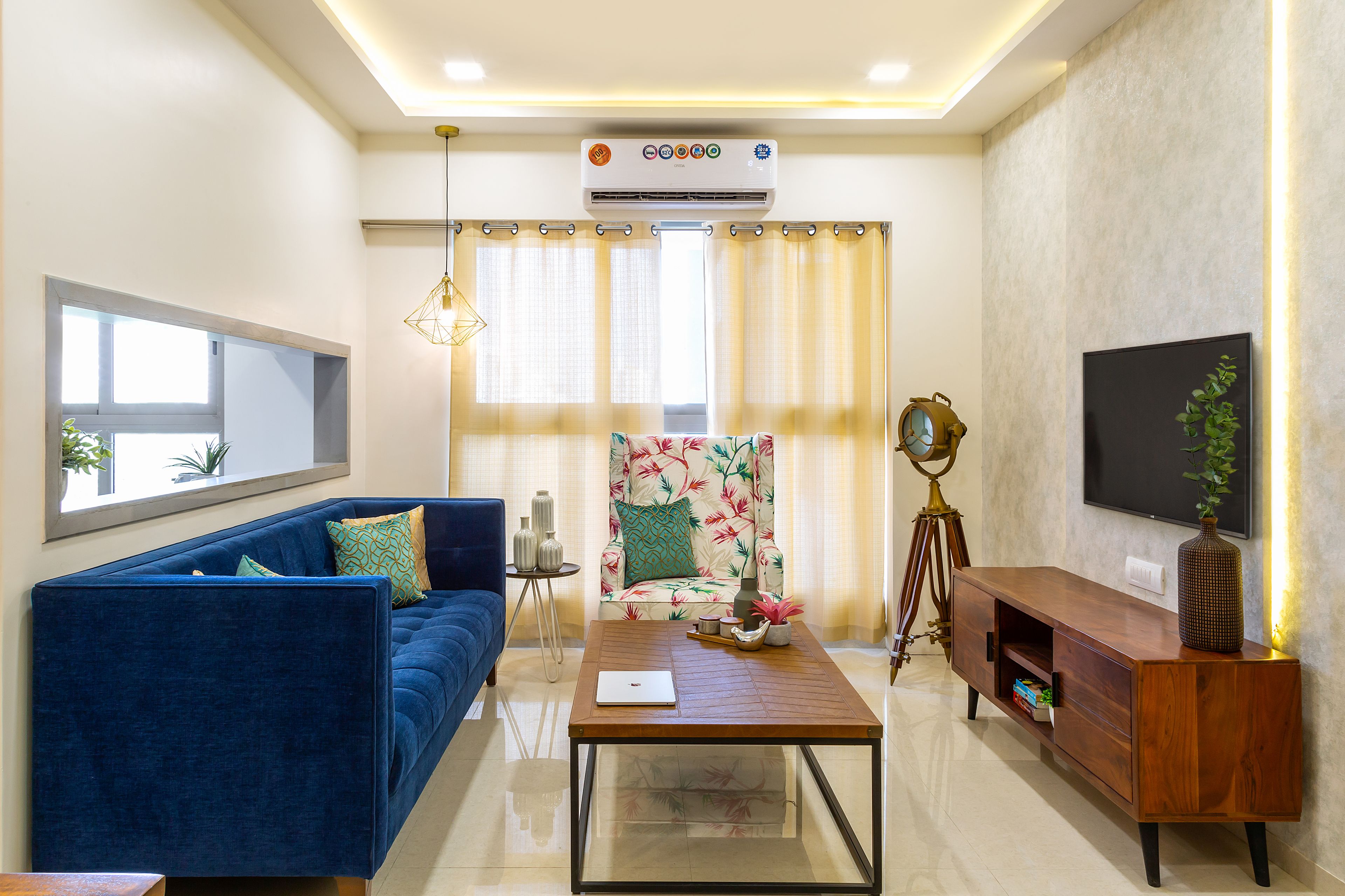 Hall Interior Design With Textured Wallpaper - Livspace