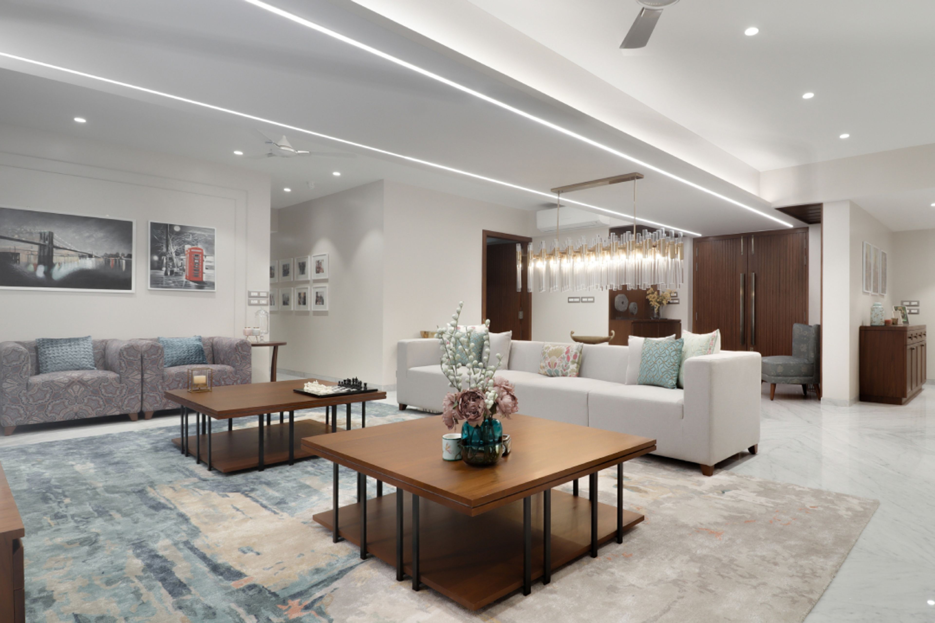 Spacious Drawing Room Design - Livspace