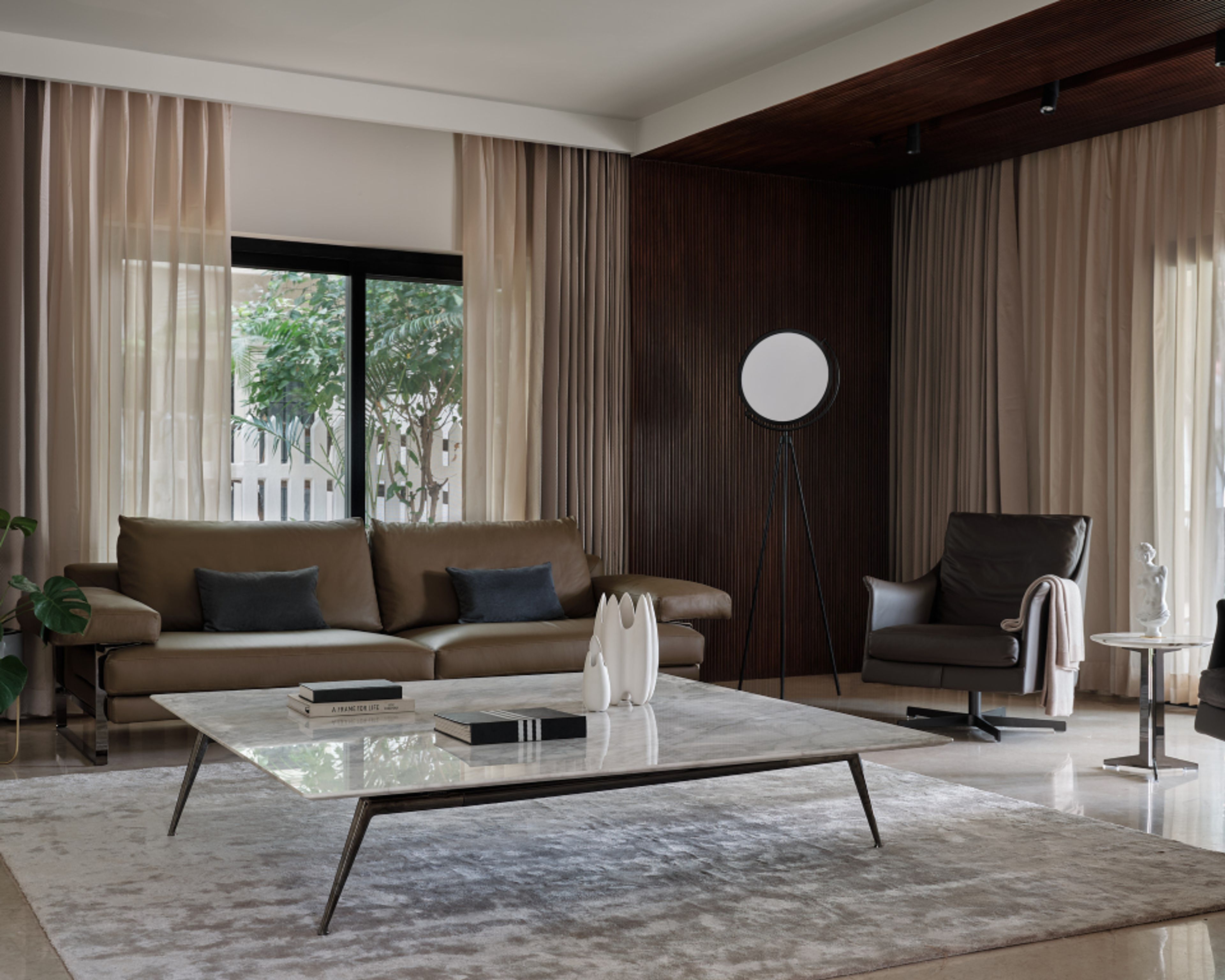 Modern Living Room Design With Dark Brown Wall Paneling