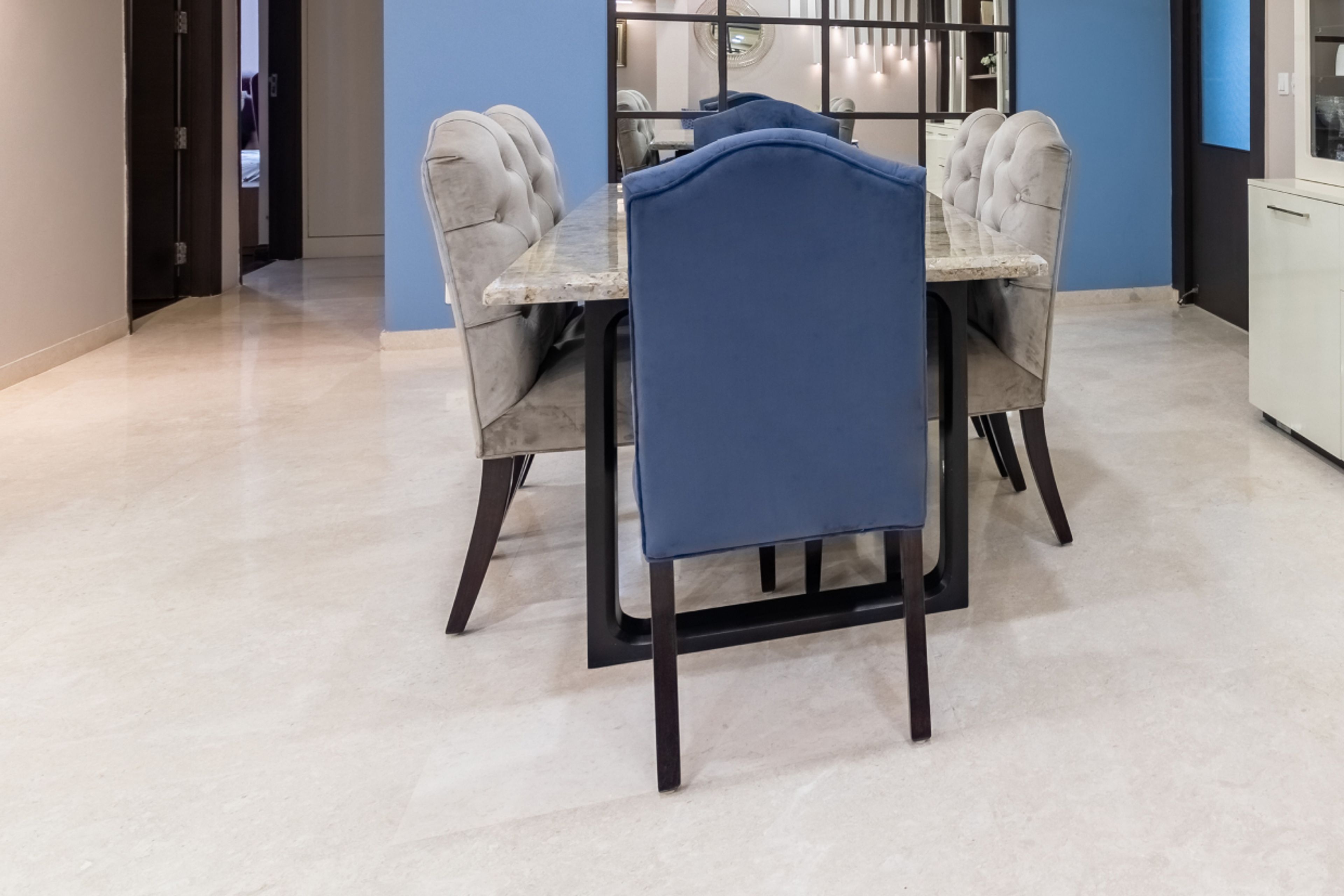 Contemporary Marble Wall Tile Design With A Glossy Finish