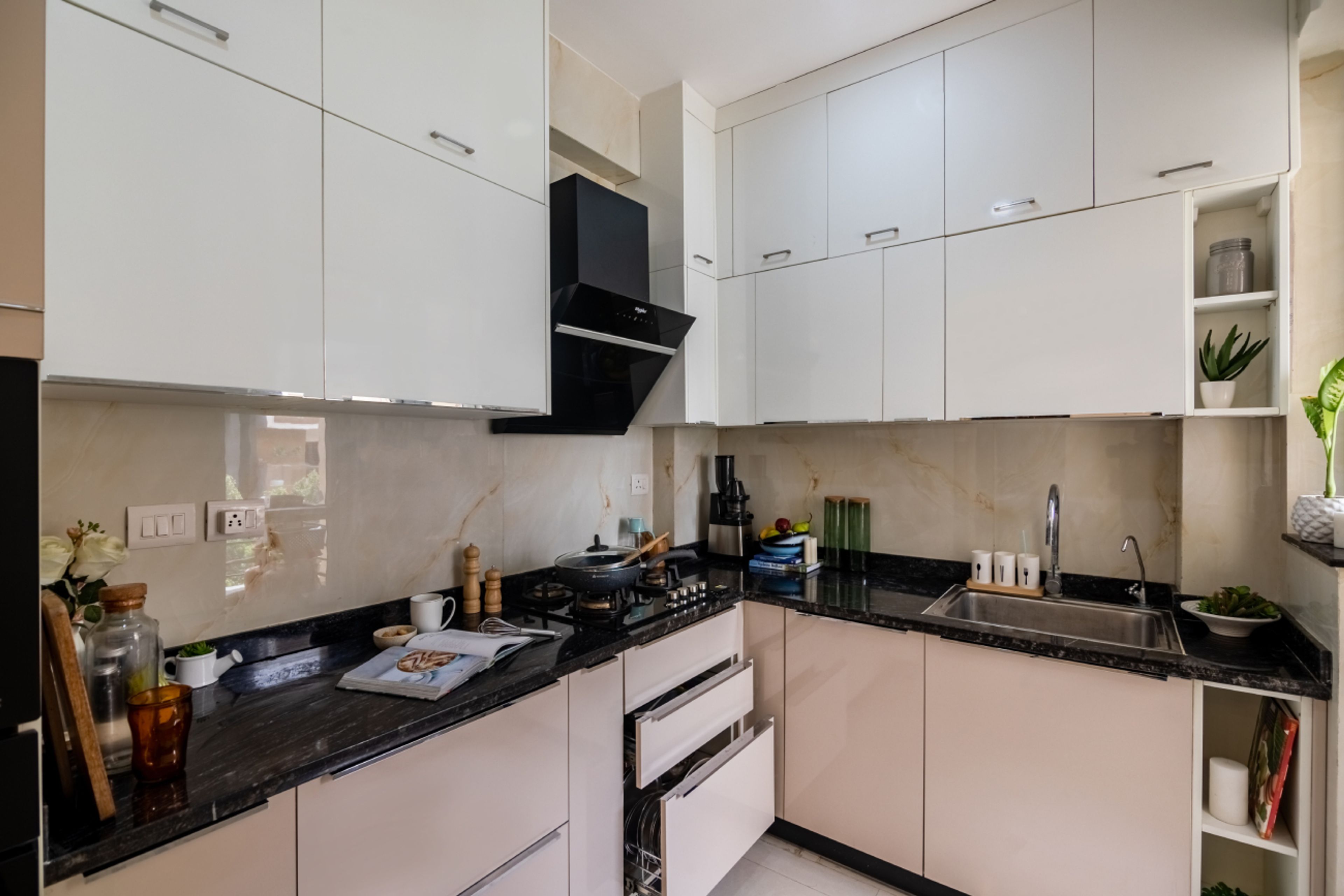 Contemporary Matte Beige Kitchen Tile Design