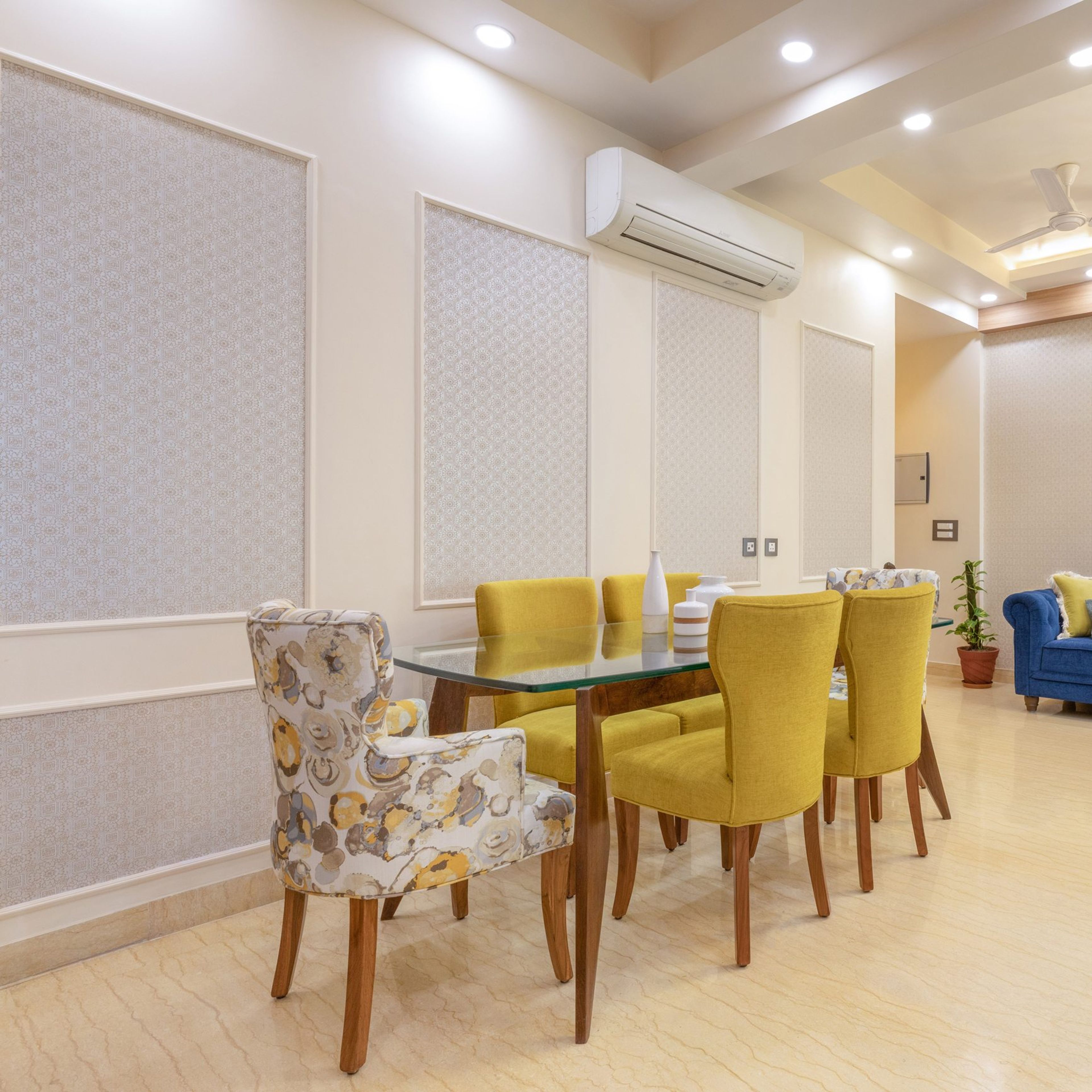 Dining Room Wallpaper Design - Livspace