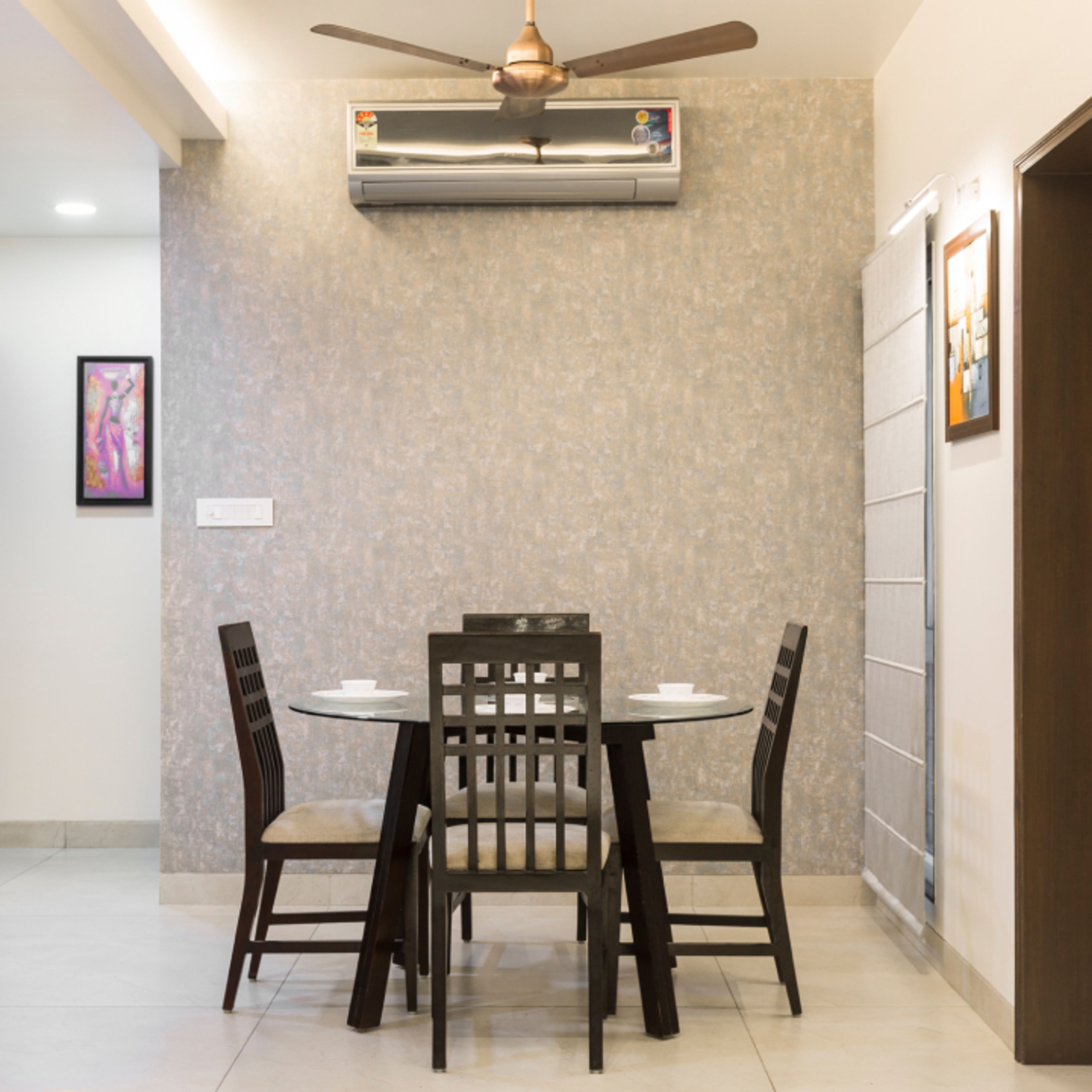 Modern Grey Wall Paint Design For Dining Rooms