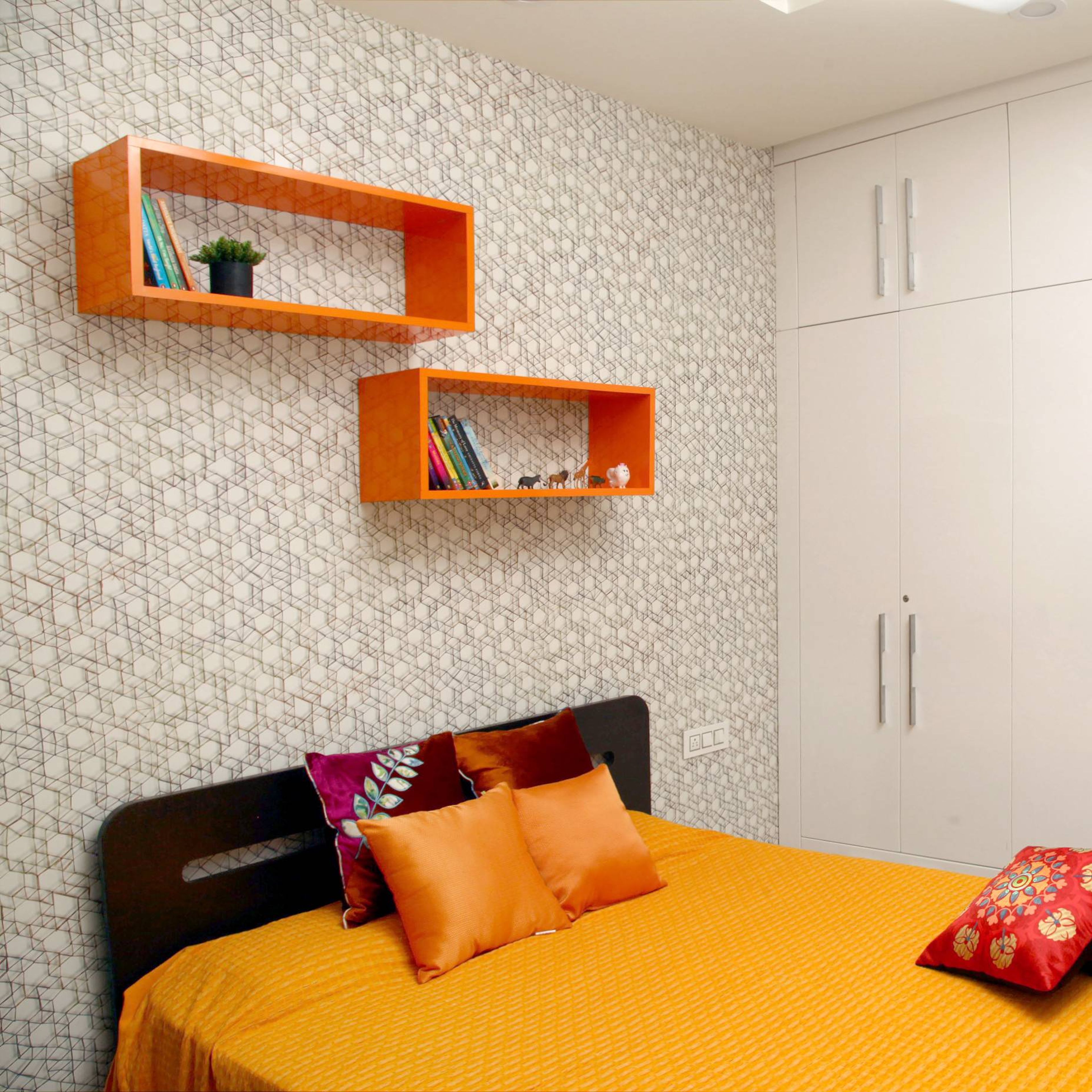 White And Grey Bedroom Wallpaper - Livspace