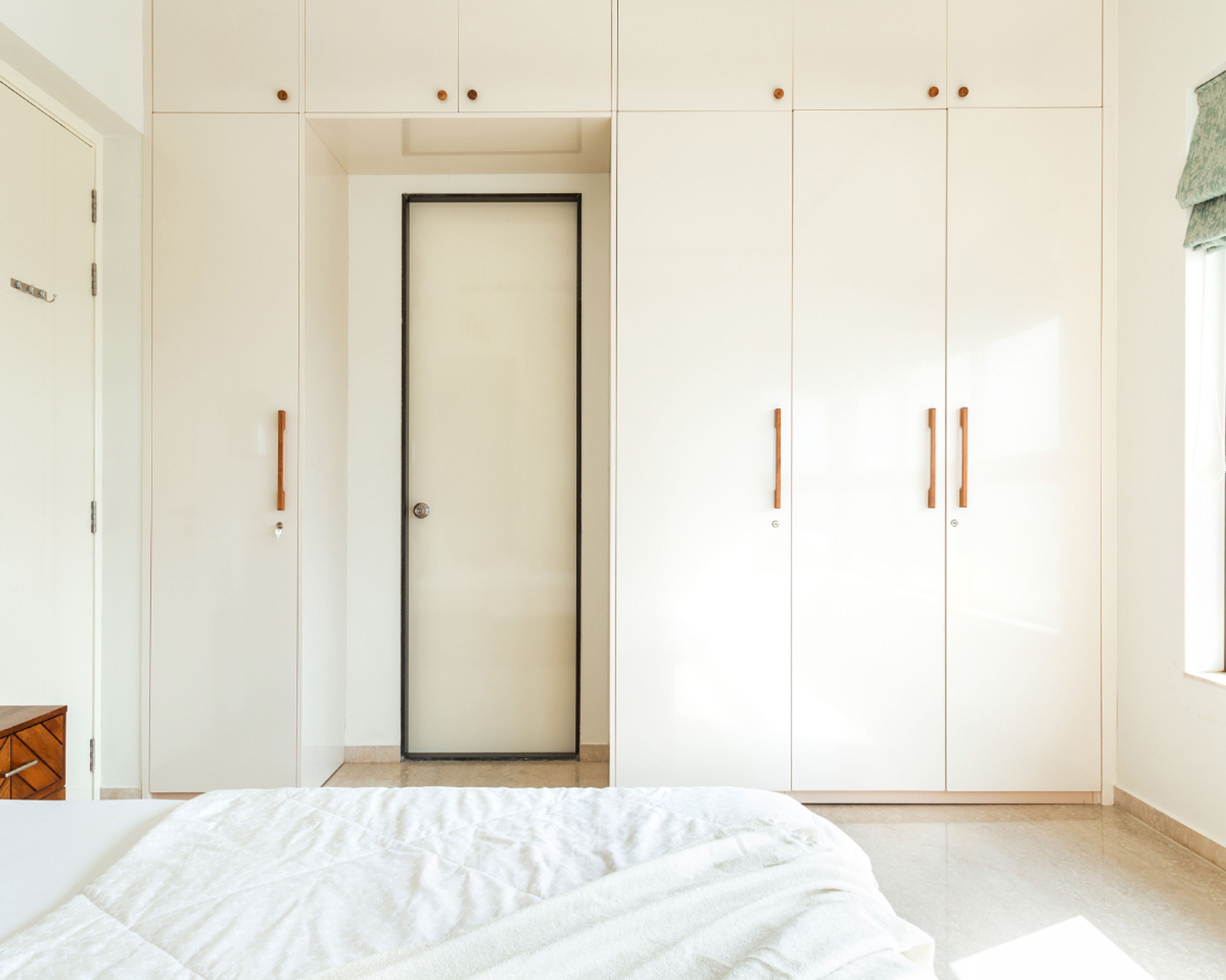 Contemporary Swing Wardrobe Design For Bedrooms