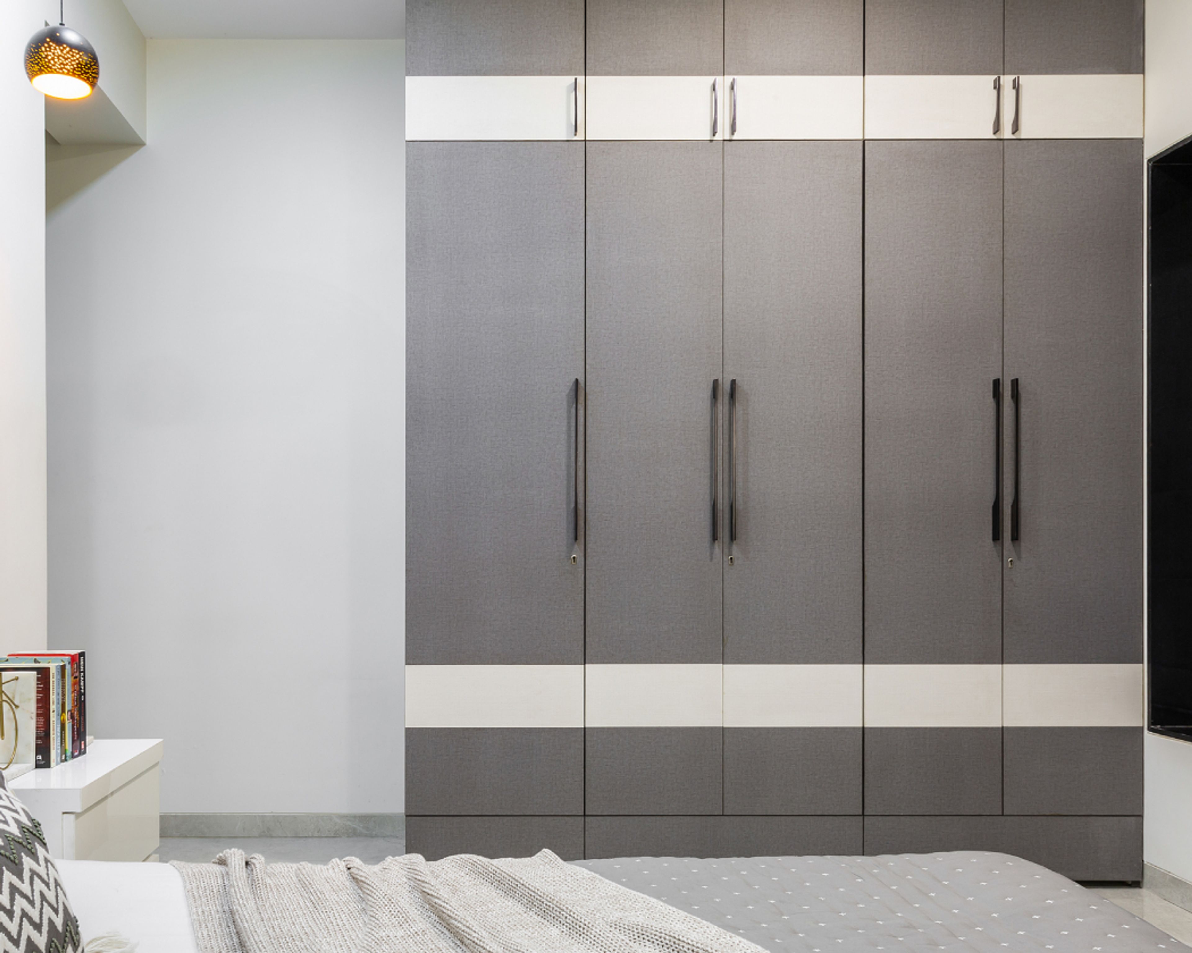 Contemporary 5-Door Wardrobe Design With Storage