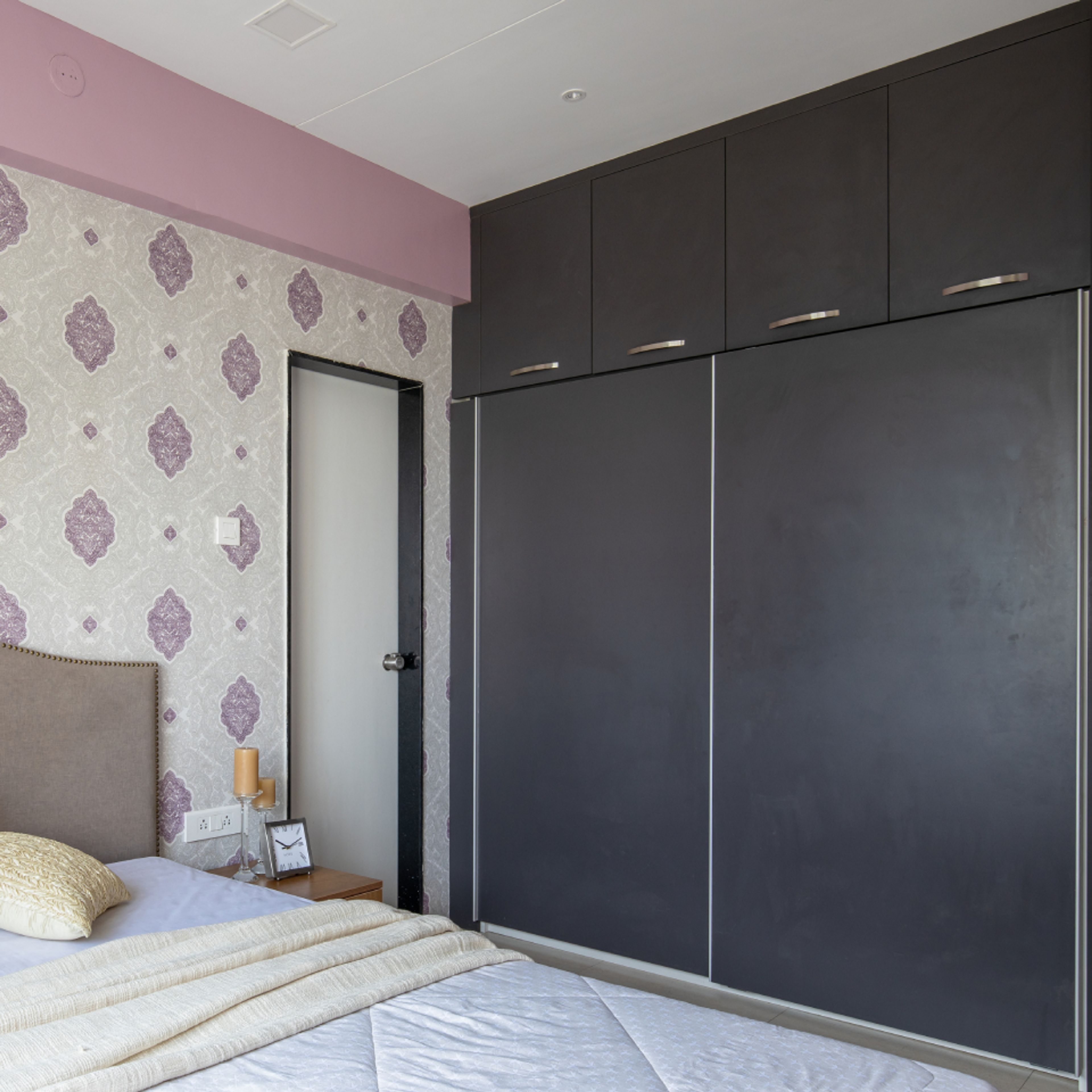 Modern Gothic Grey Sliding Door Wardrobe Design