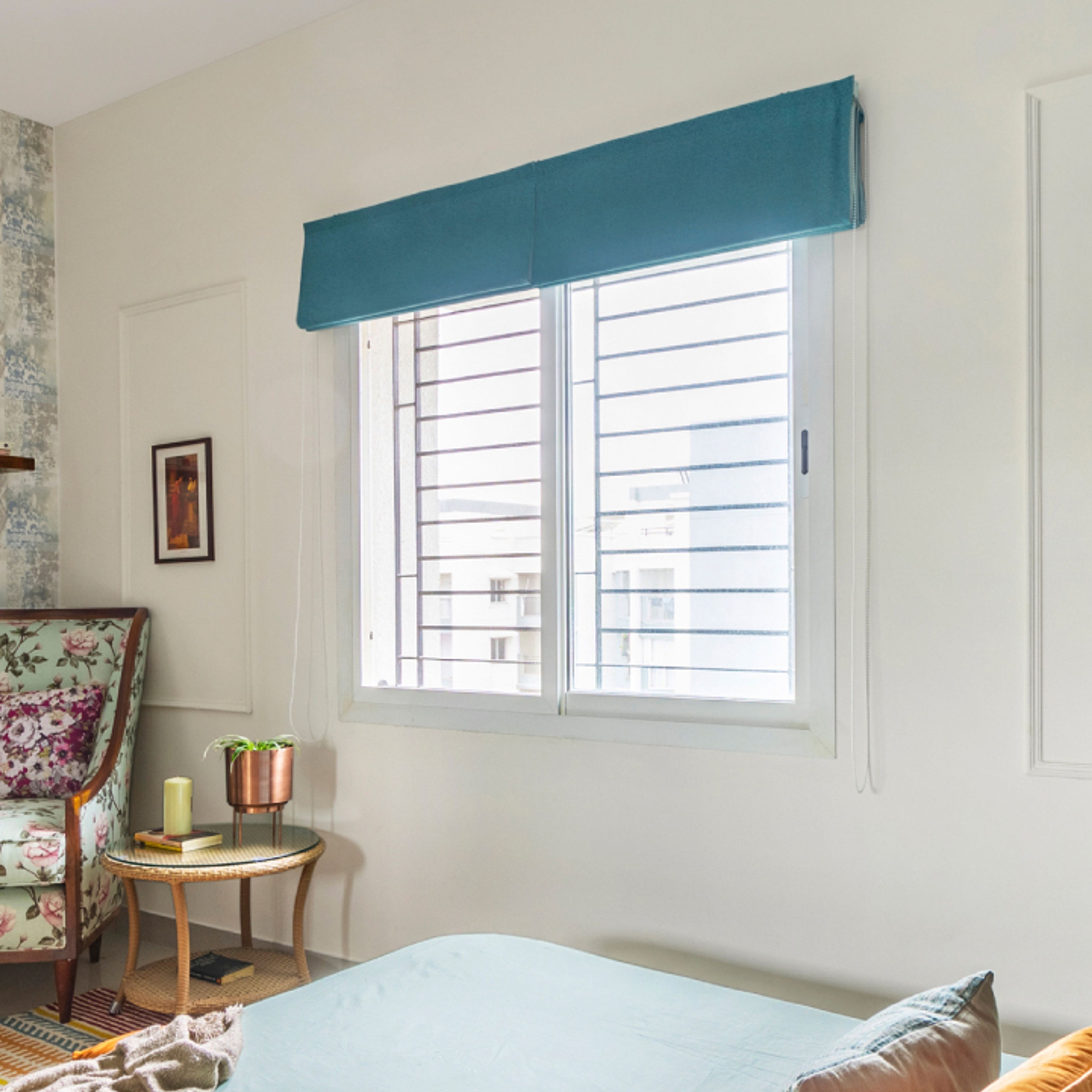 Modern White Sliding Window Design - Livspace