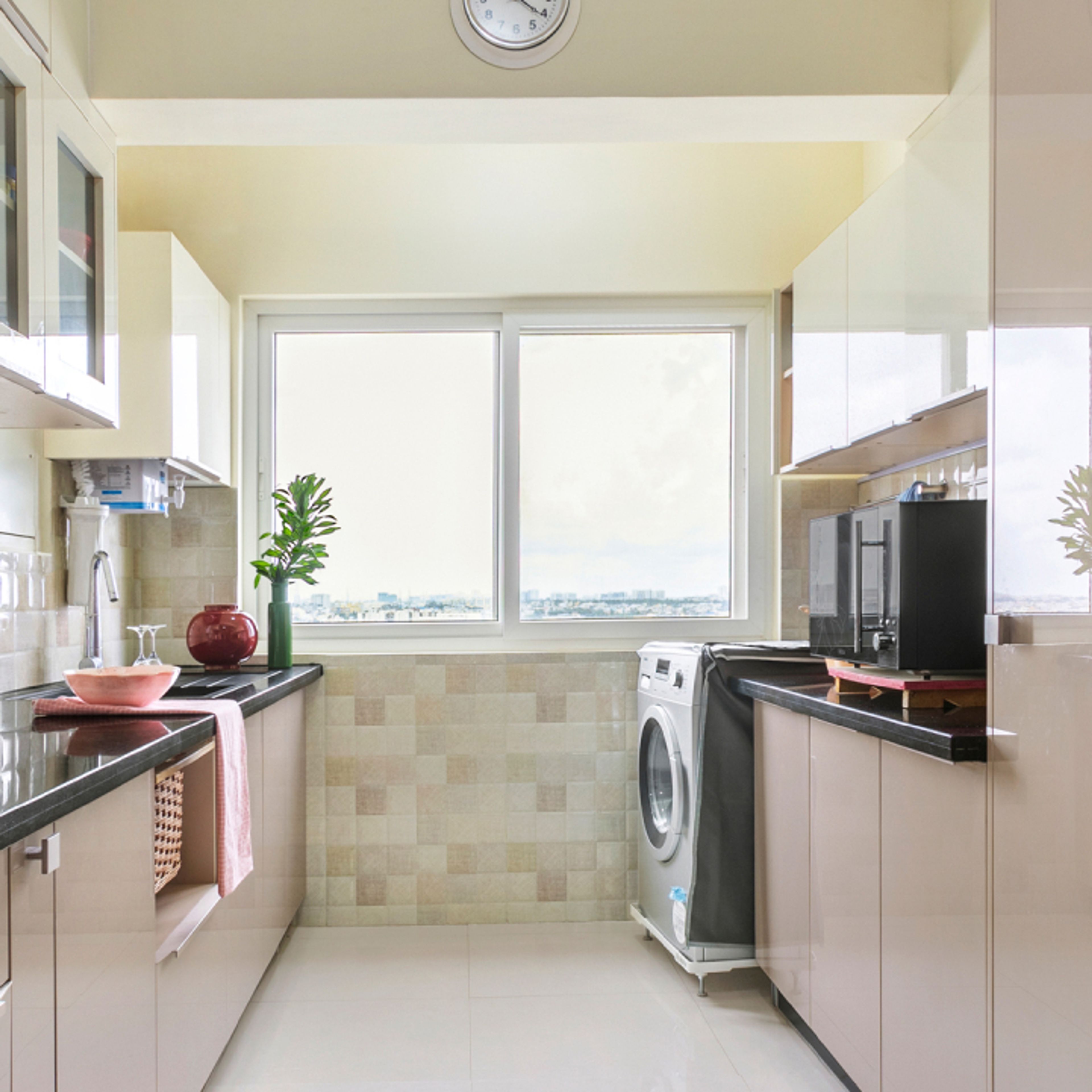 White Sliding Window With Insulating Properties - Livspace