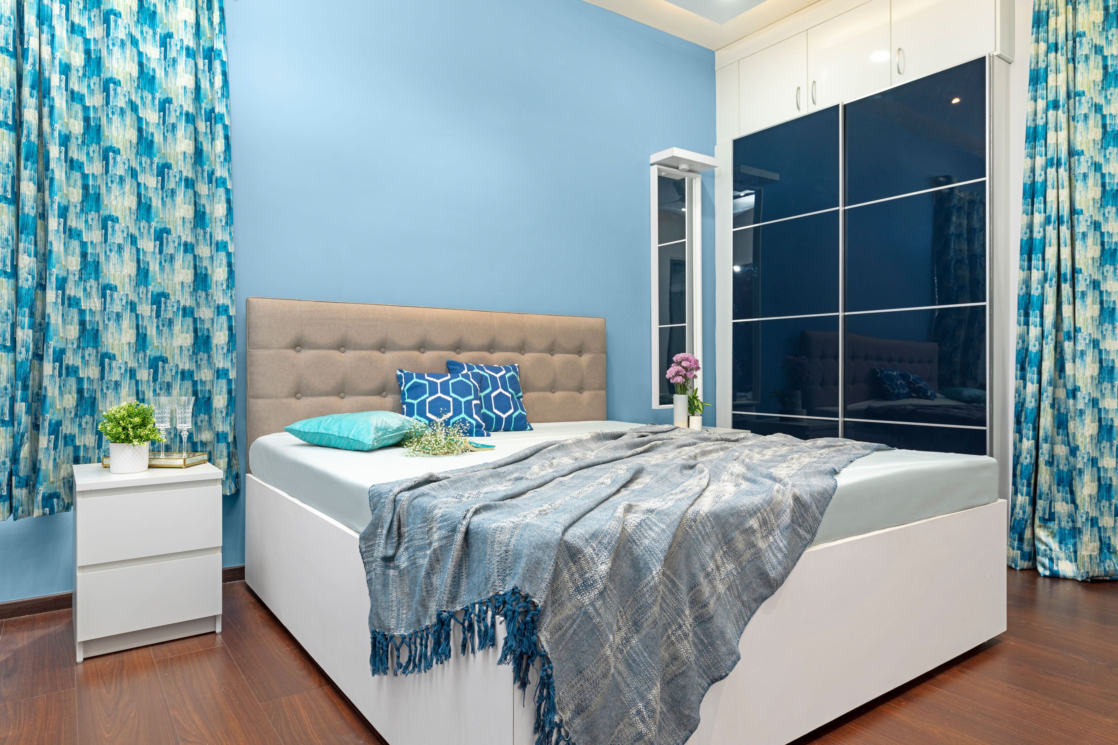 Master Bedroom Design with Blue Walls