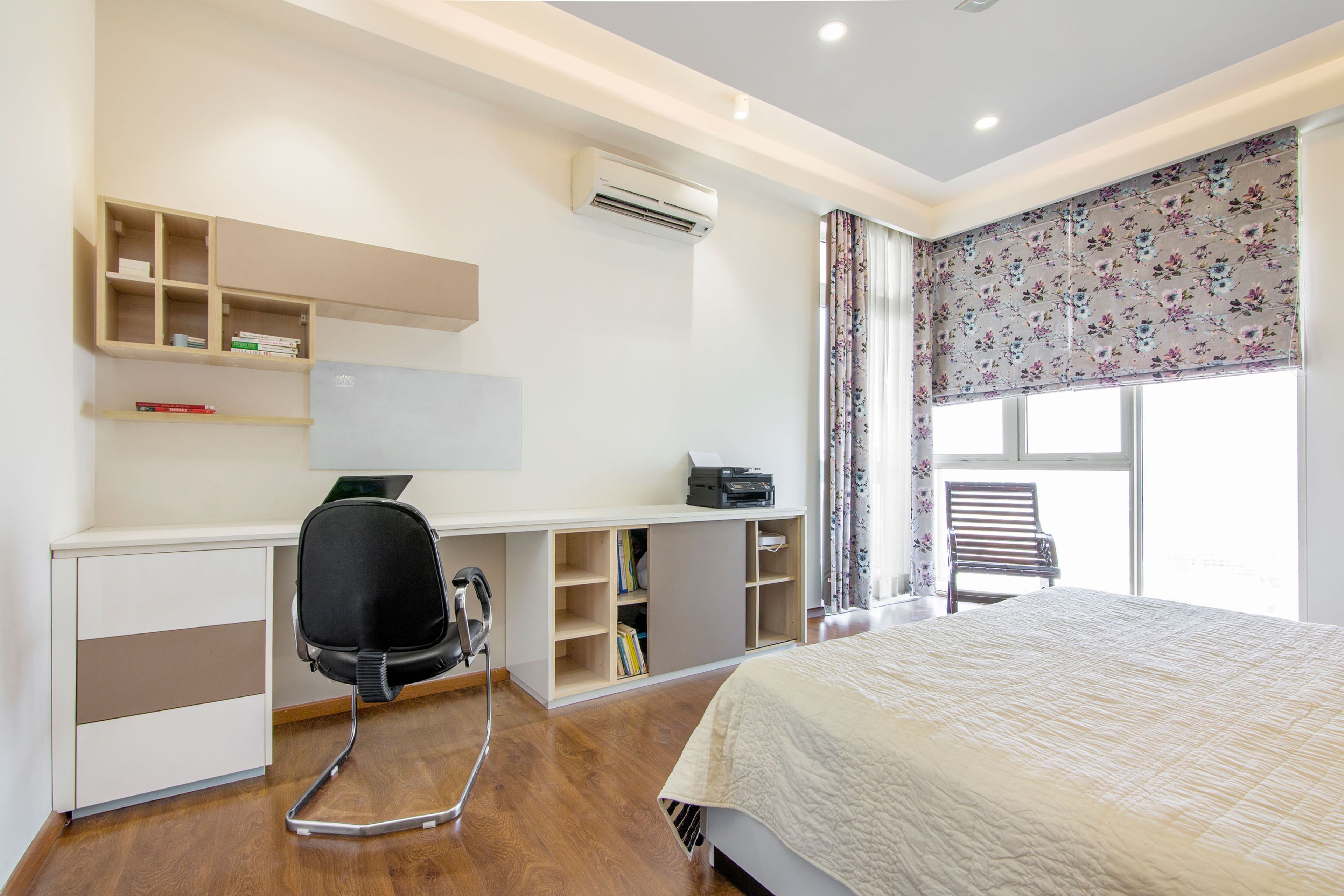 Master Bedroom Design with Study Unit