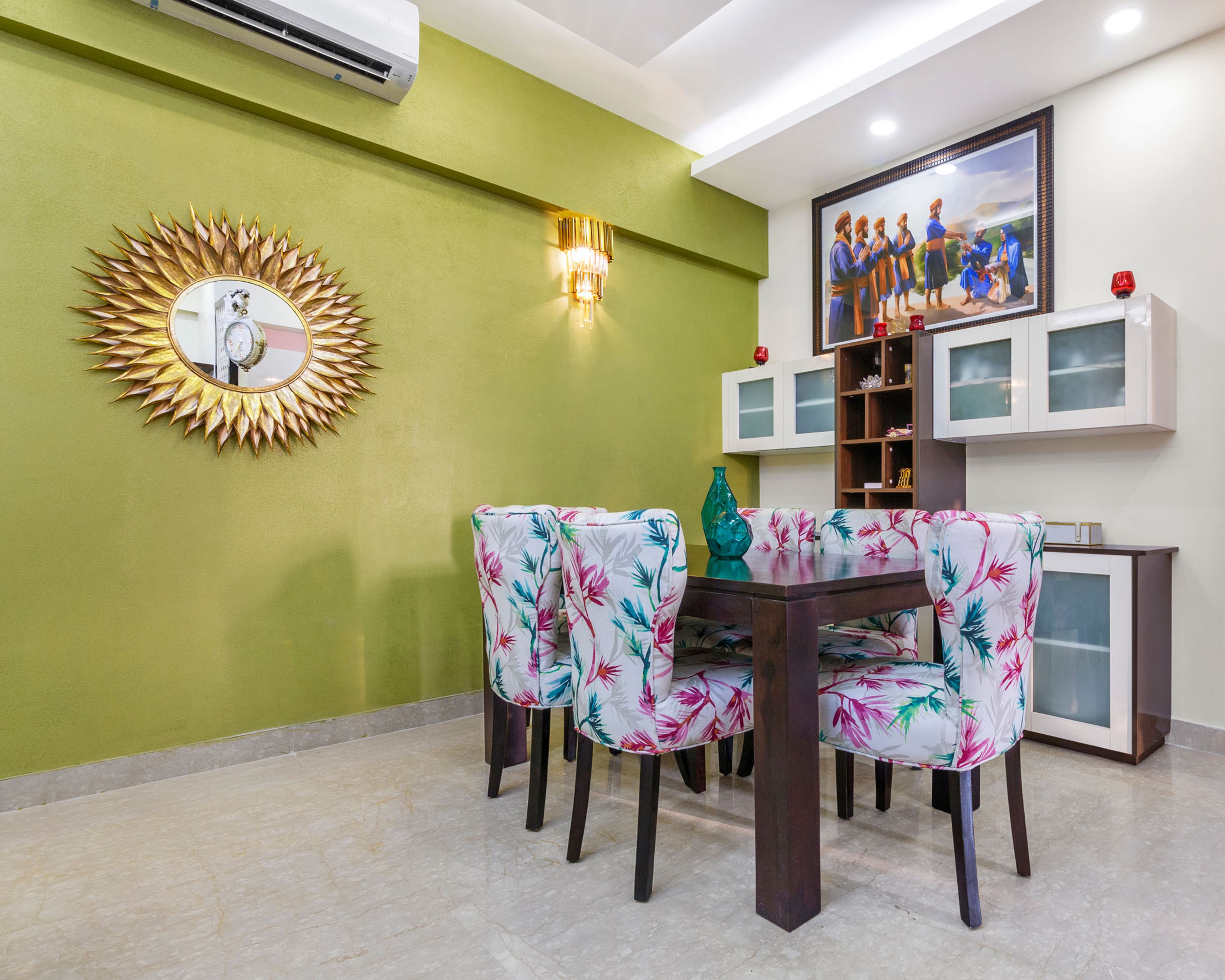 6-Seater Wood And White Patterned Dining Table With Green Accent Wall - Livspace