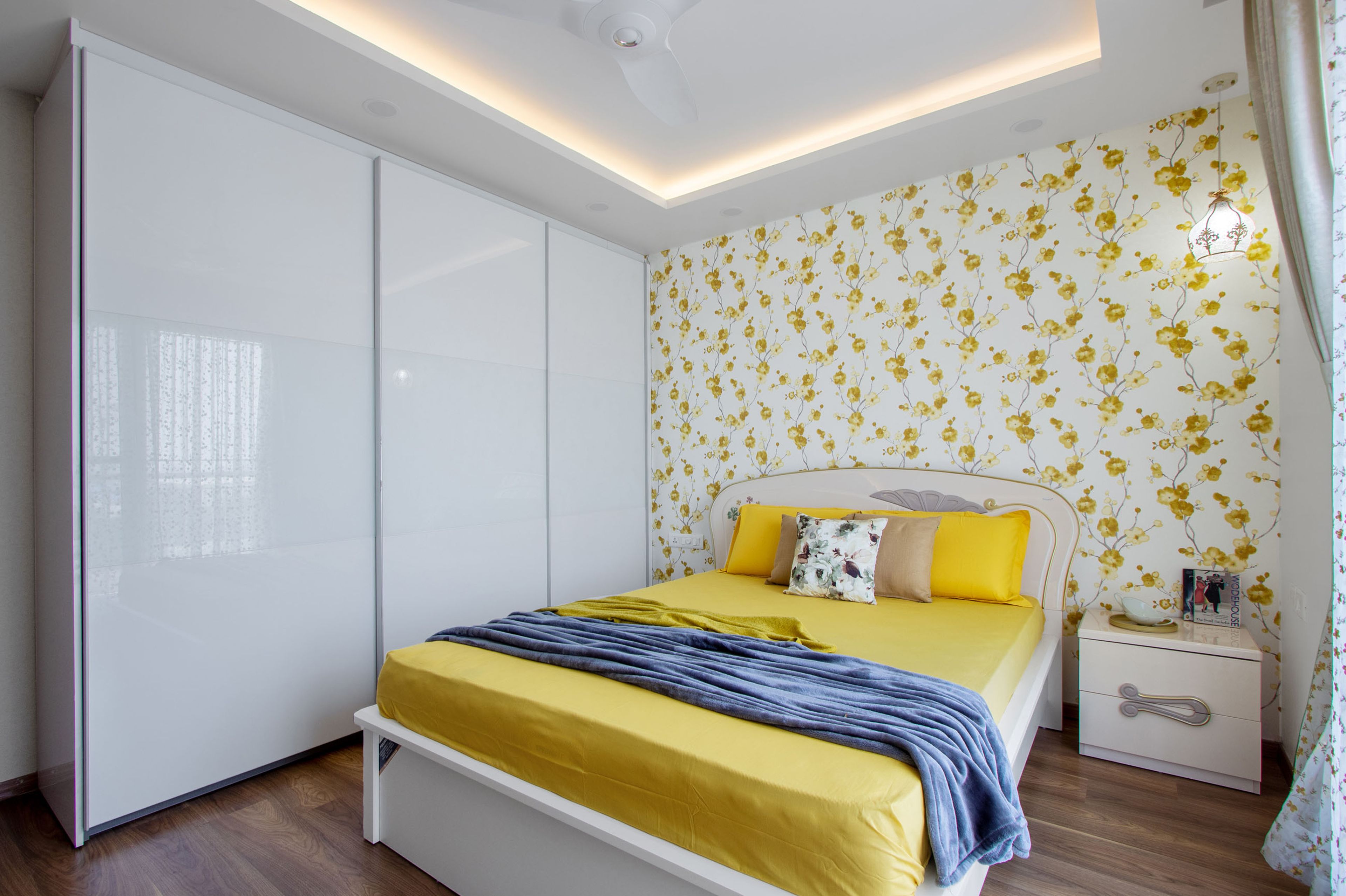 Master Bedroom Design with Yellow Flower Wallpaper