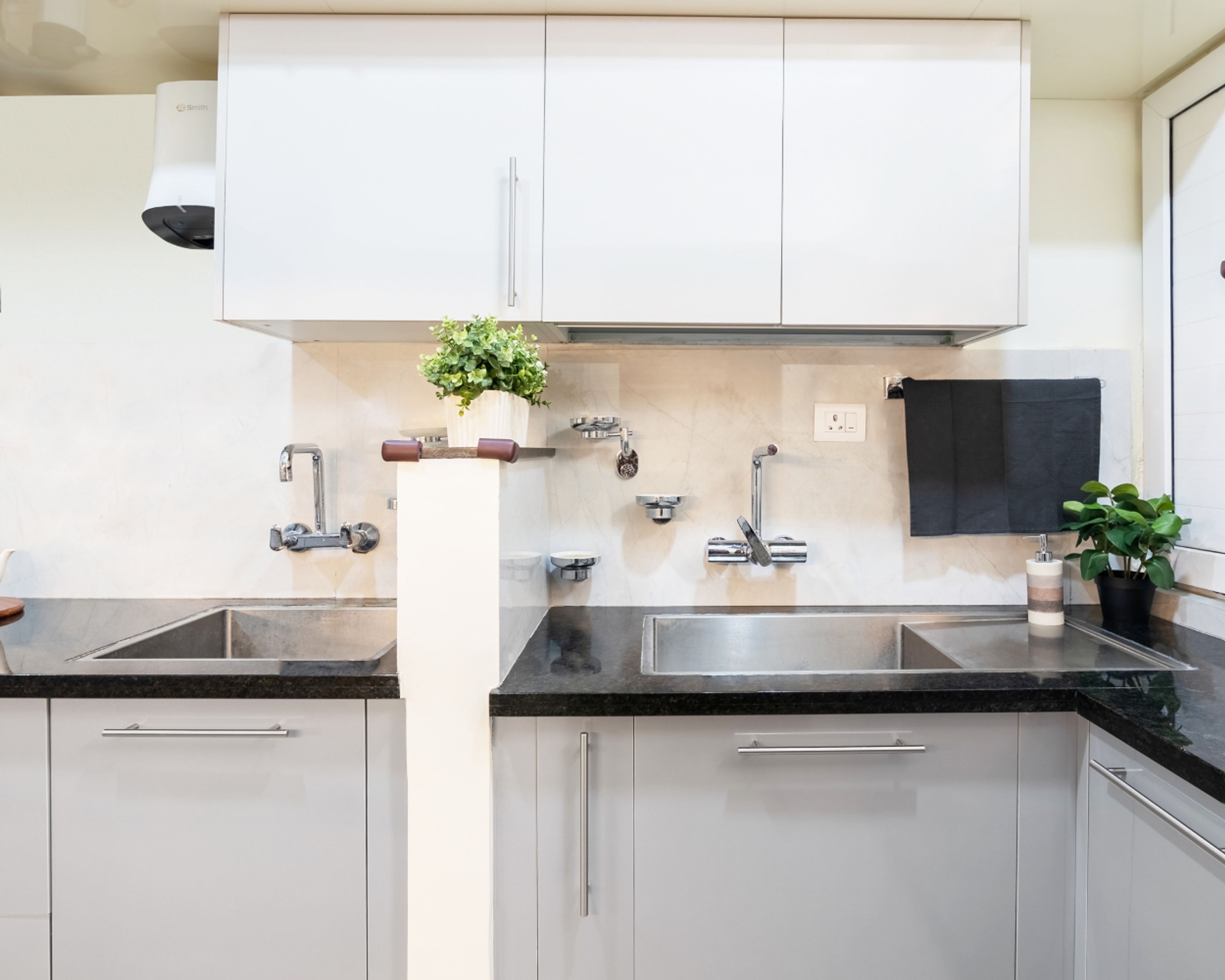 Modern Top Mount Stainless Steel Kitchen Sink With Two Single Bowls And A Drainboard