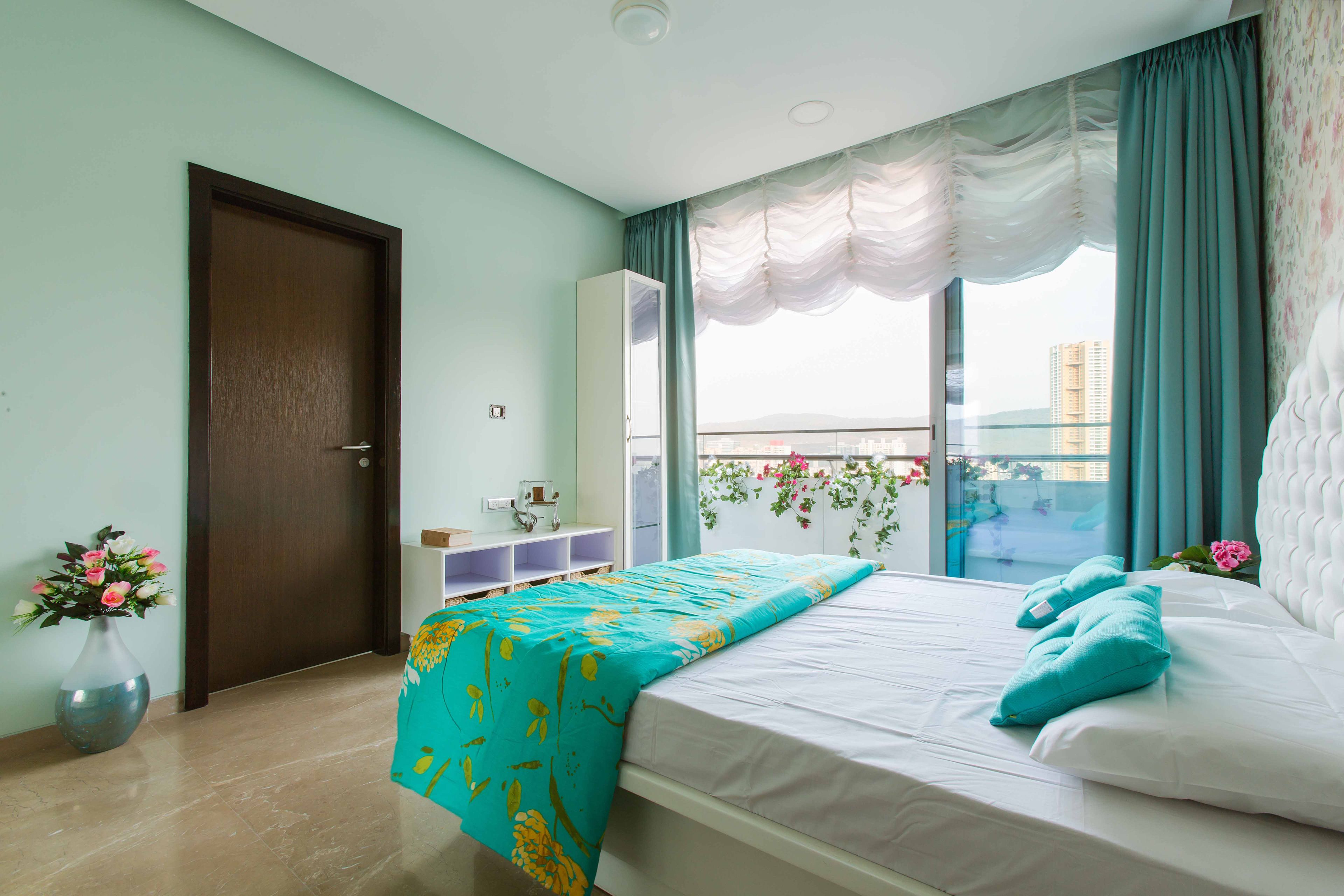 Kids Room Design With Floral Wallpaper - Livspace