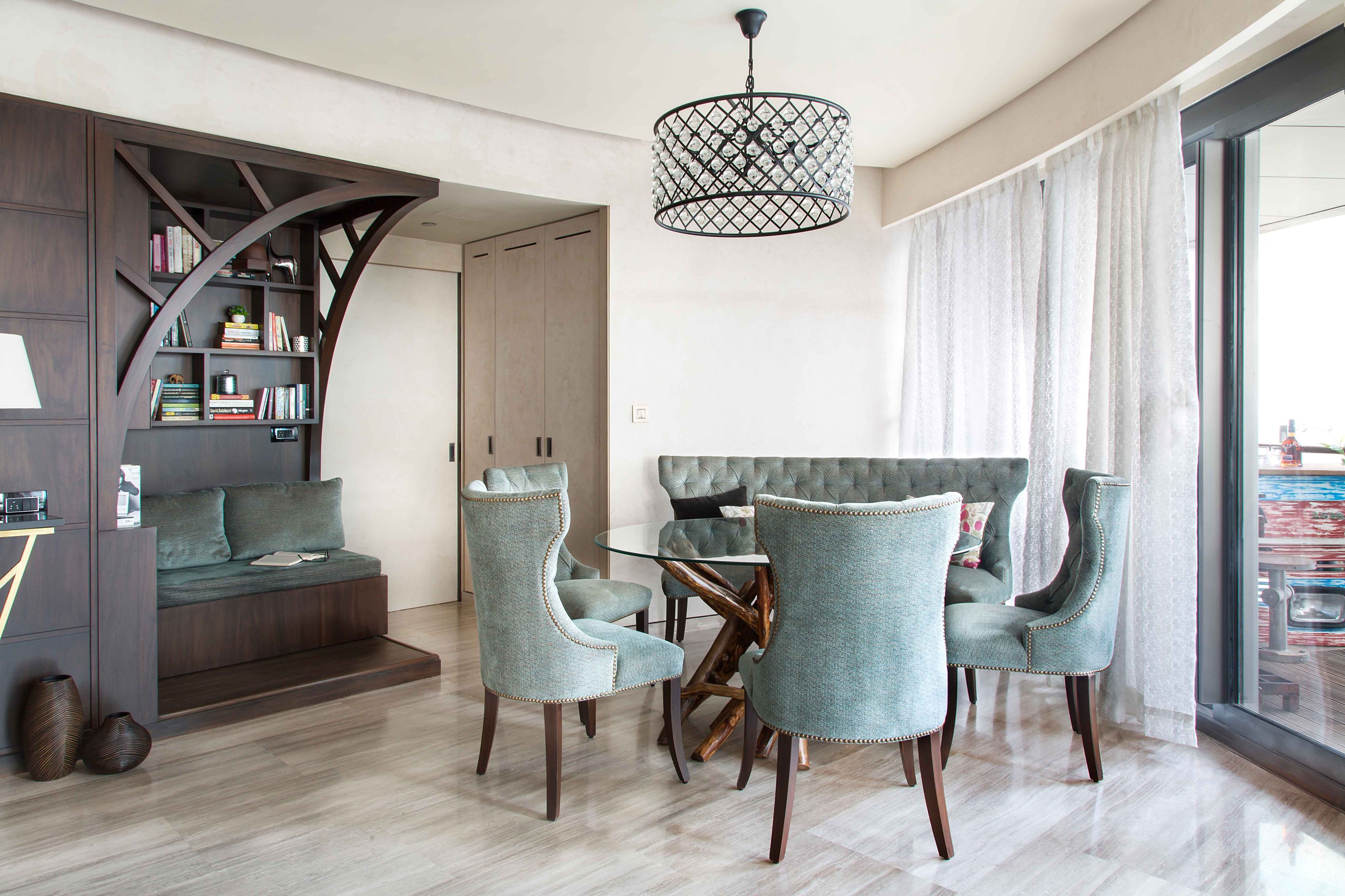 Contemporary Round 4-Seater Grey Dining Room Design With Grey Arched Seater