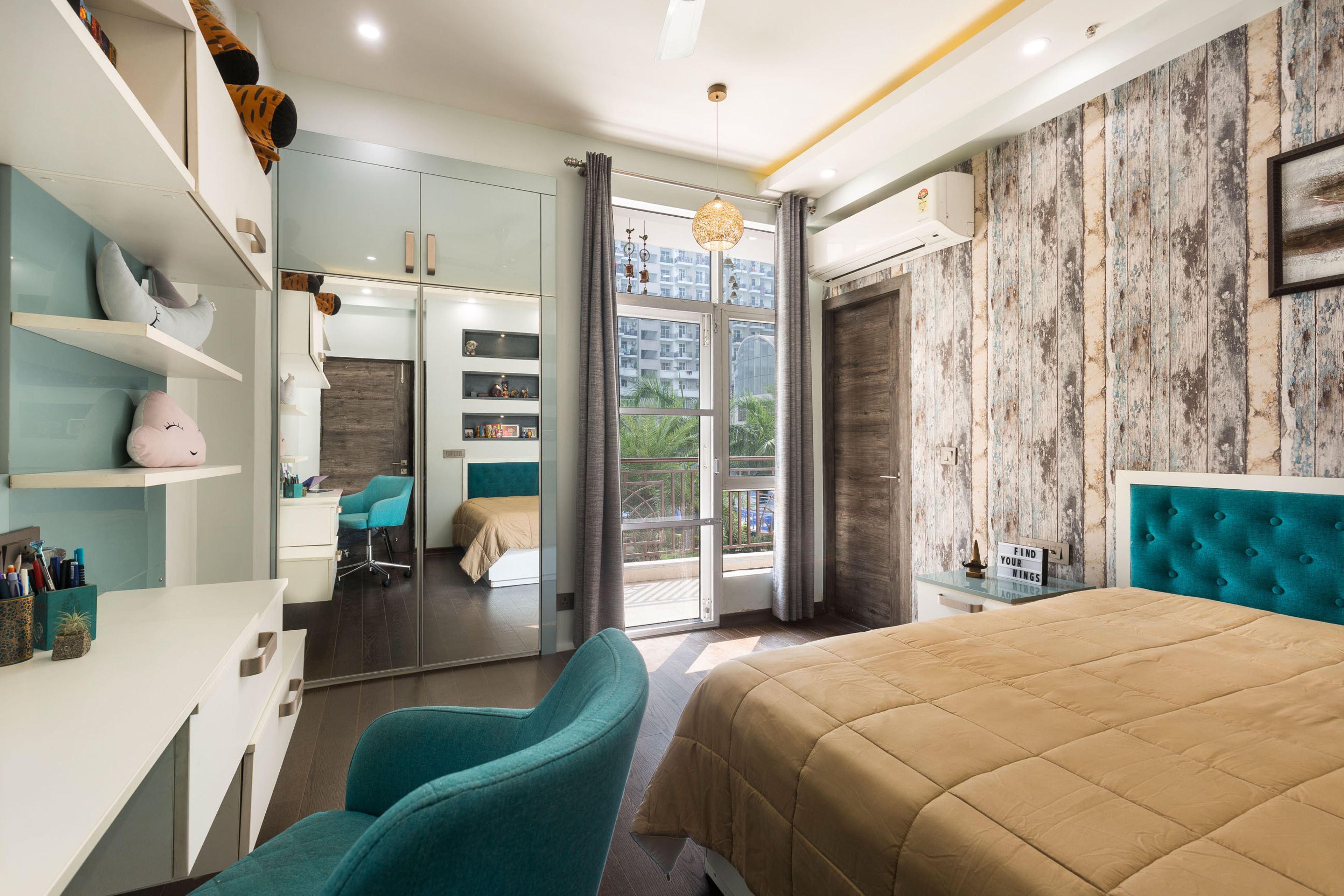 Mirrored 2-door sliding wardrobe for kids room - Livspace