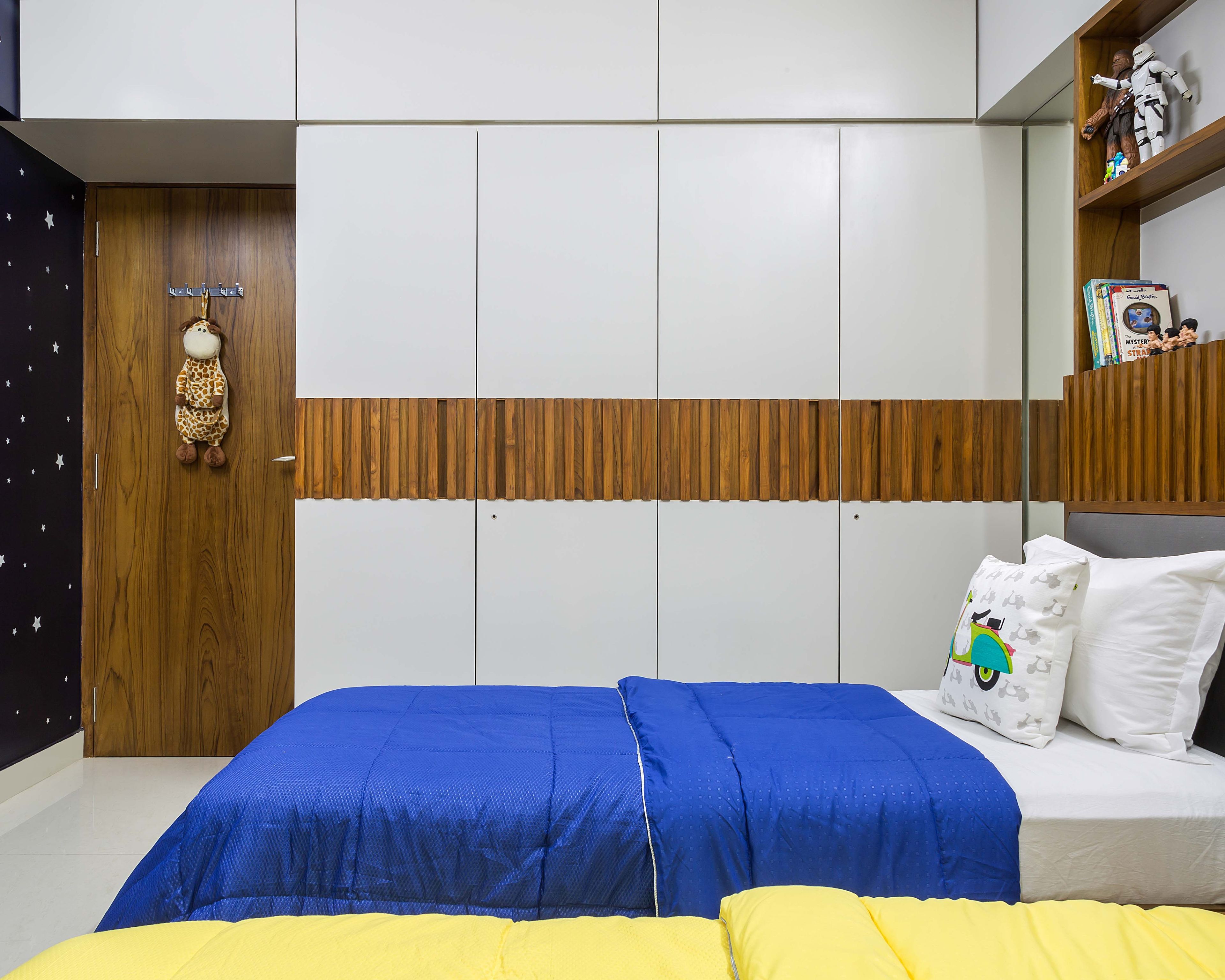 Modern 4 Door Swing Wardrobe Design With Wooden Panel