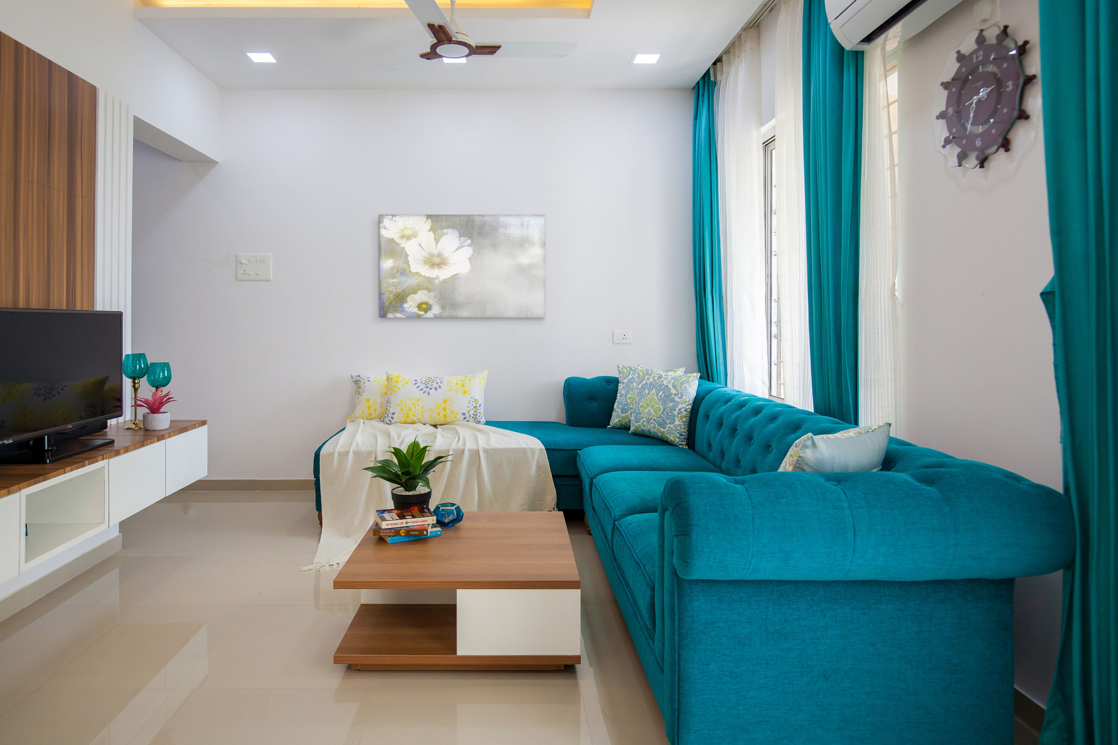 Blue Toned Modern Theme Spacious Living Room