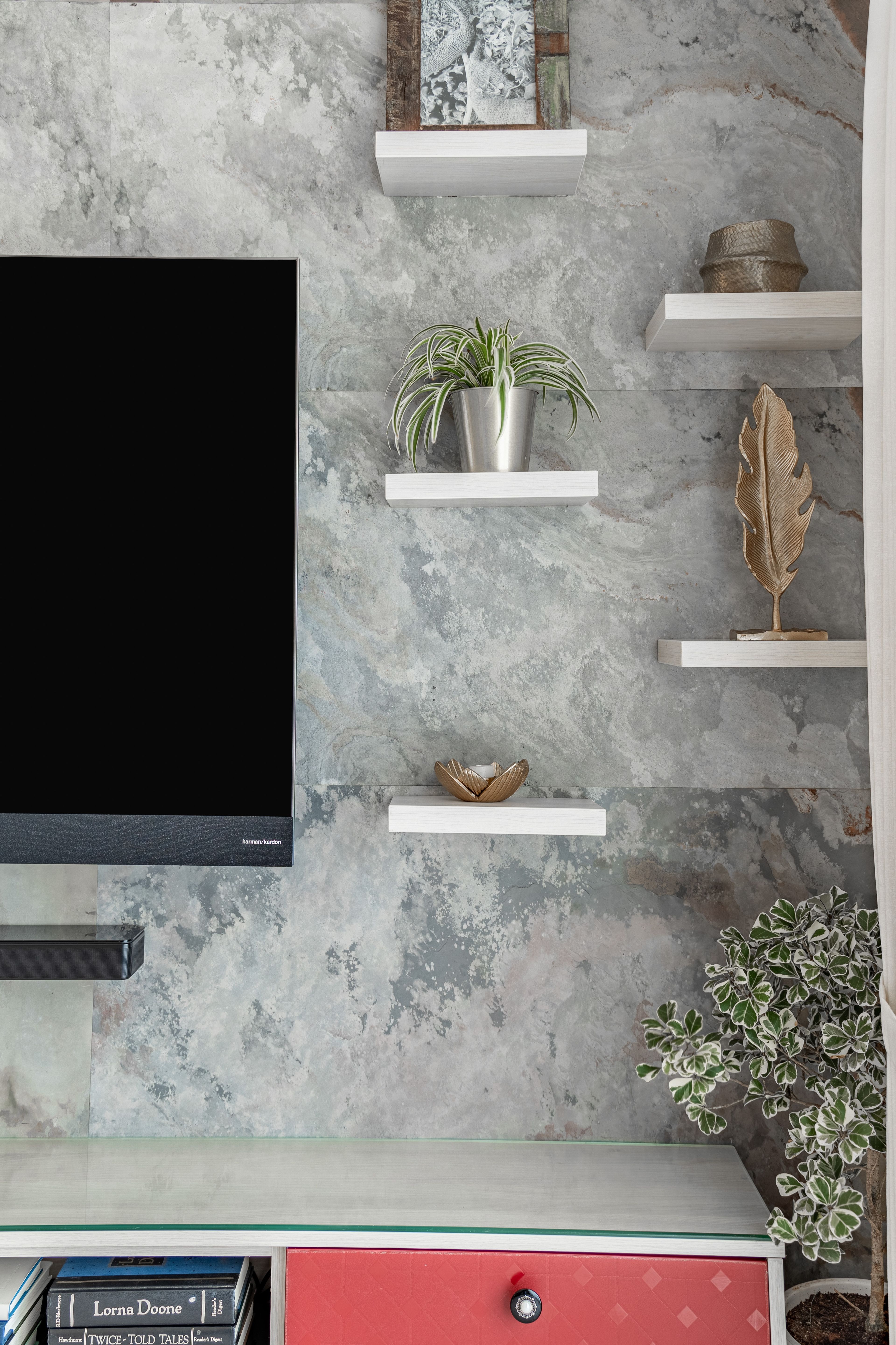 Modern Living Room - Livspace