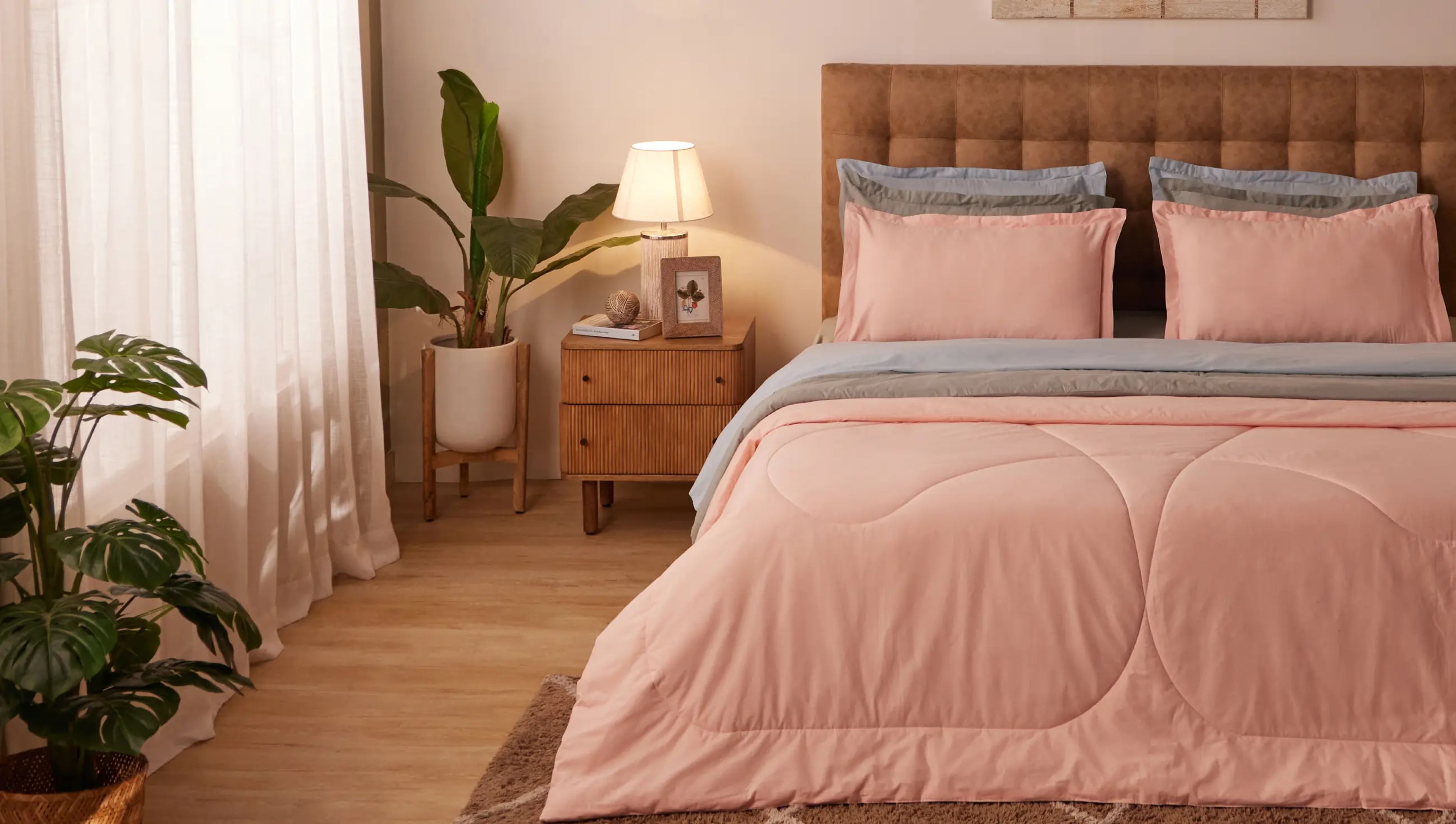 People collaborating