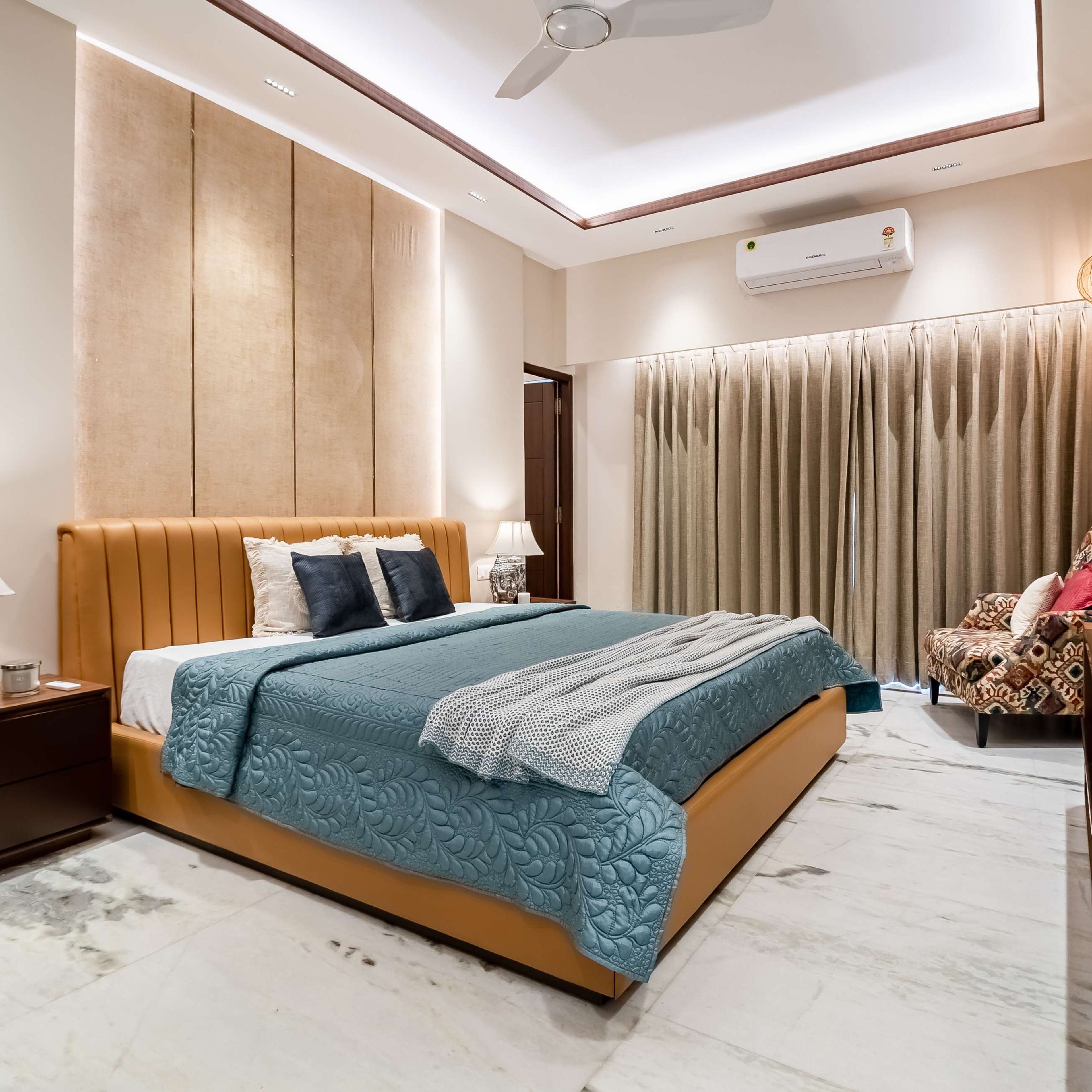 Gold And Peach Bedroom Wall Design - Livspace