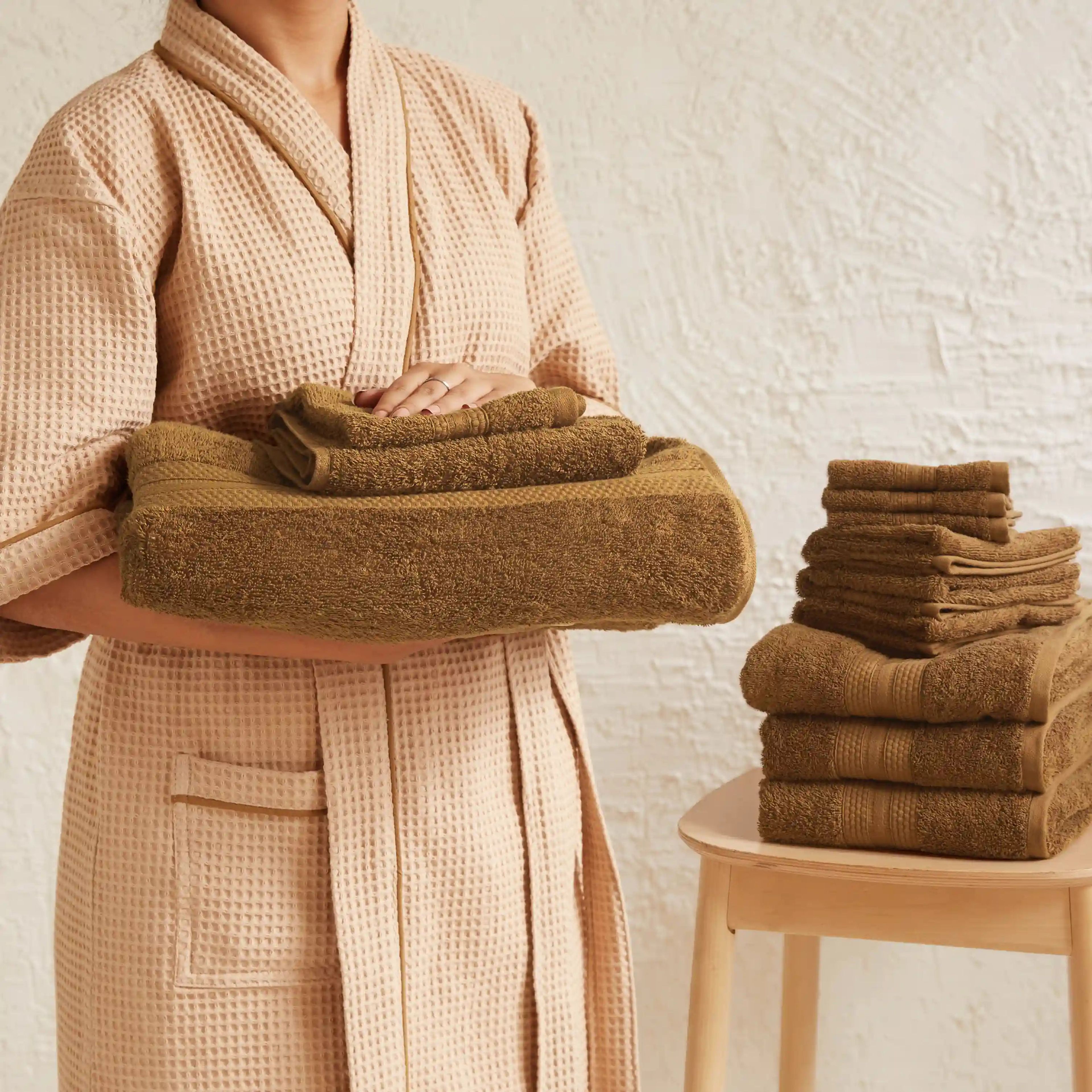 Paleto | Everyday Essentials Absorbent Ring Spun Cotton 12 Piece Terry Towel Set | Set of Bath, Hand & Face Towels