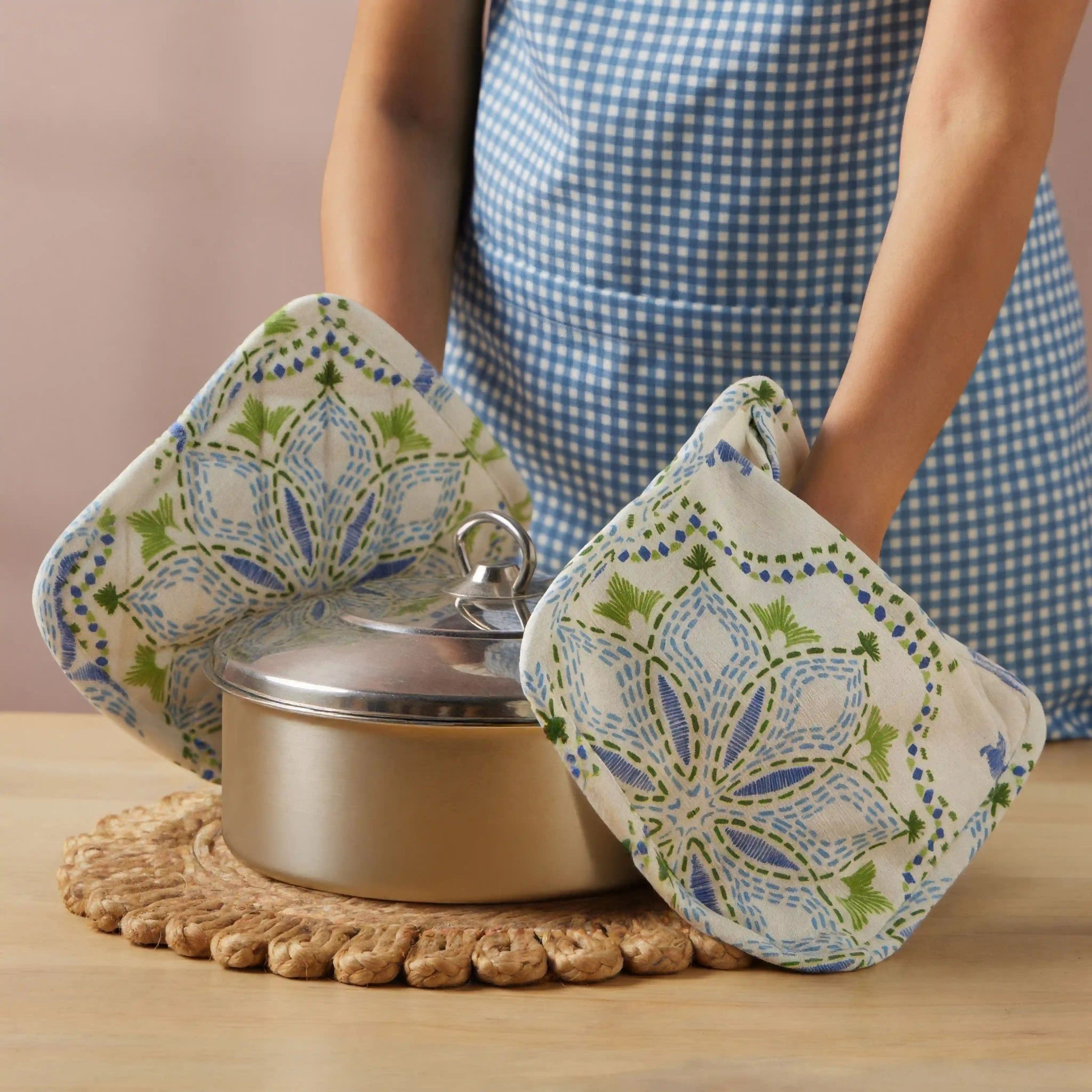 Nonna's Home | Tuscan Inspired Easy to Maintain Quilted Pot Holders | Designed for Protection | Set of 2