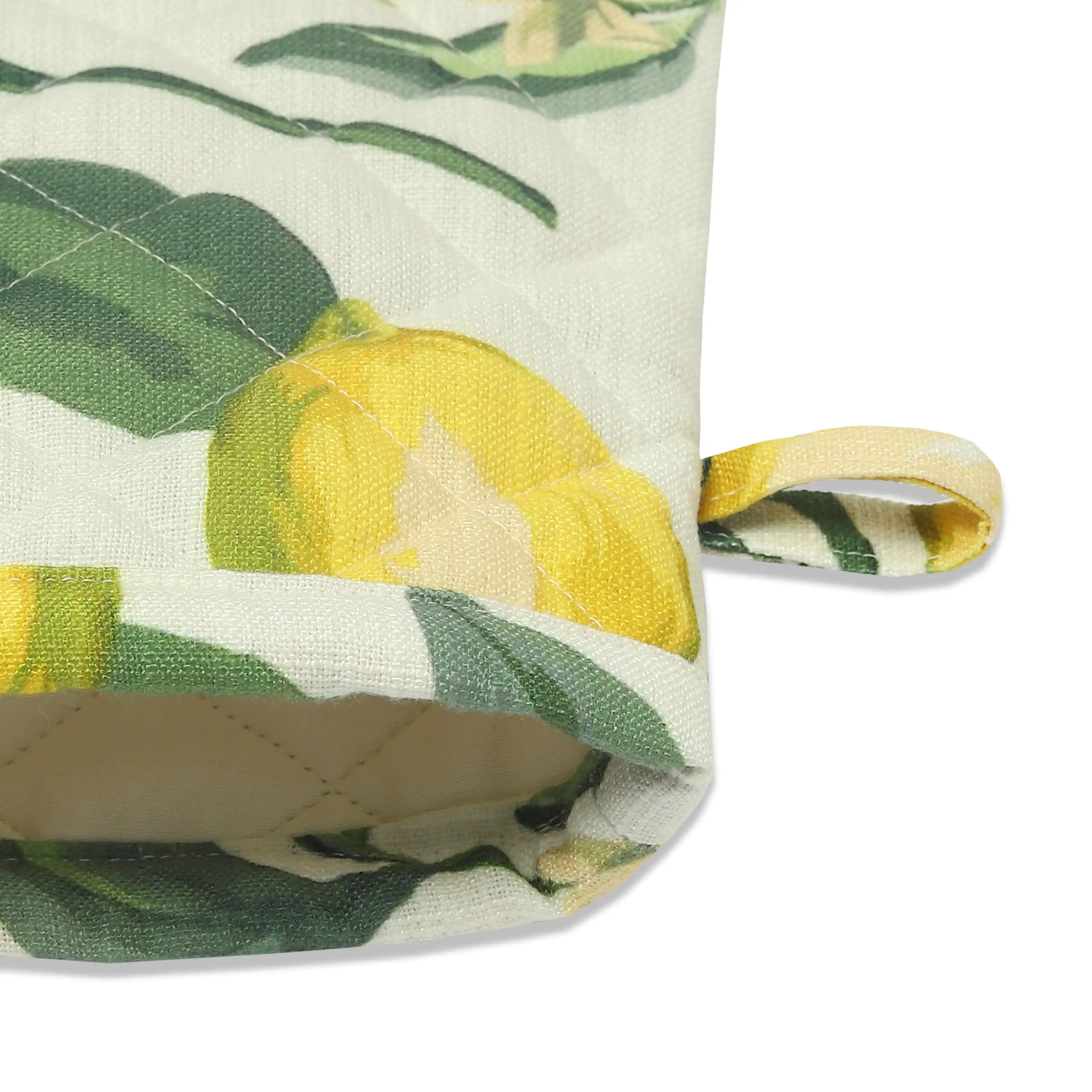 Nonna's Home | Tuscan Inspired Easy to Maintain Quilted Oven Mitts | Designed for Protection | Set of 2