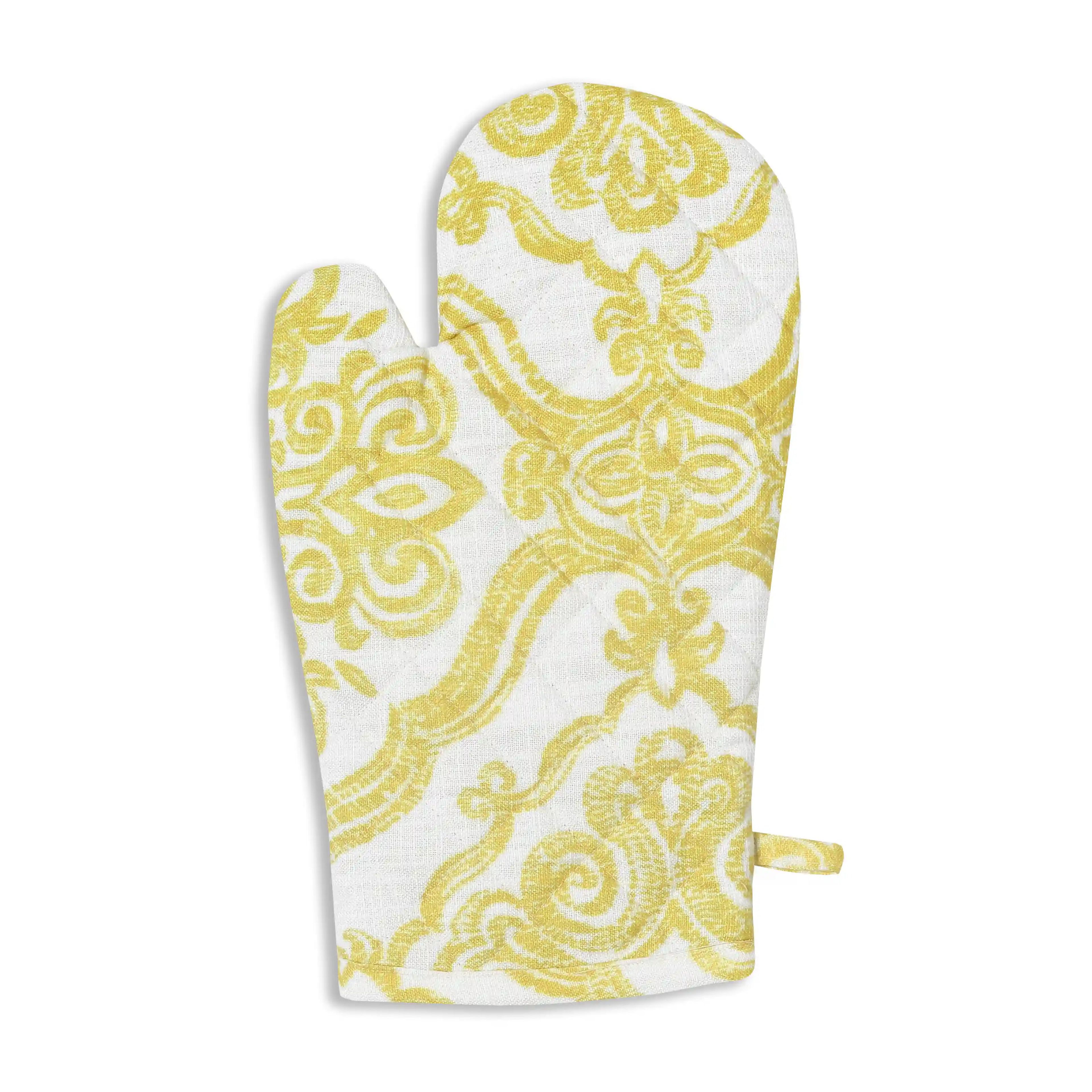 Nonna's Home | Tuscan Inspired Easy to Maintain Quilted Oven Mitts | Designed for Protection | Set of 2