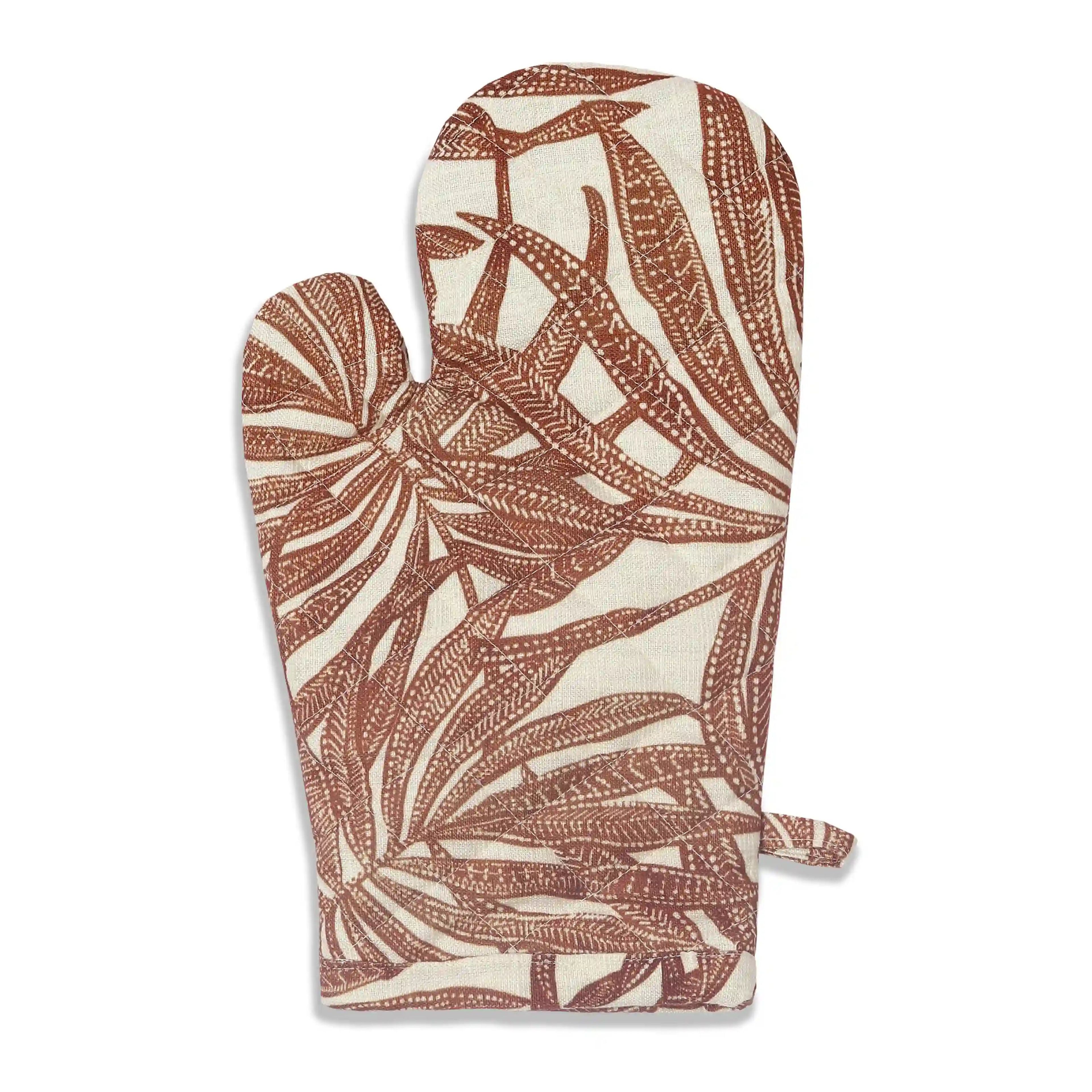 Nonna's Home | Tuscan Inspired Easy to Maintain Quilted Oven Mitts | Designed for Protection | Set of 2