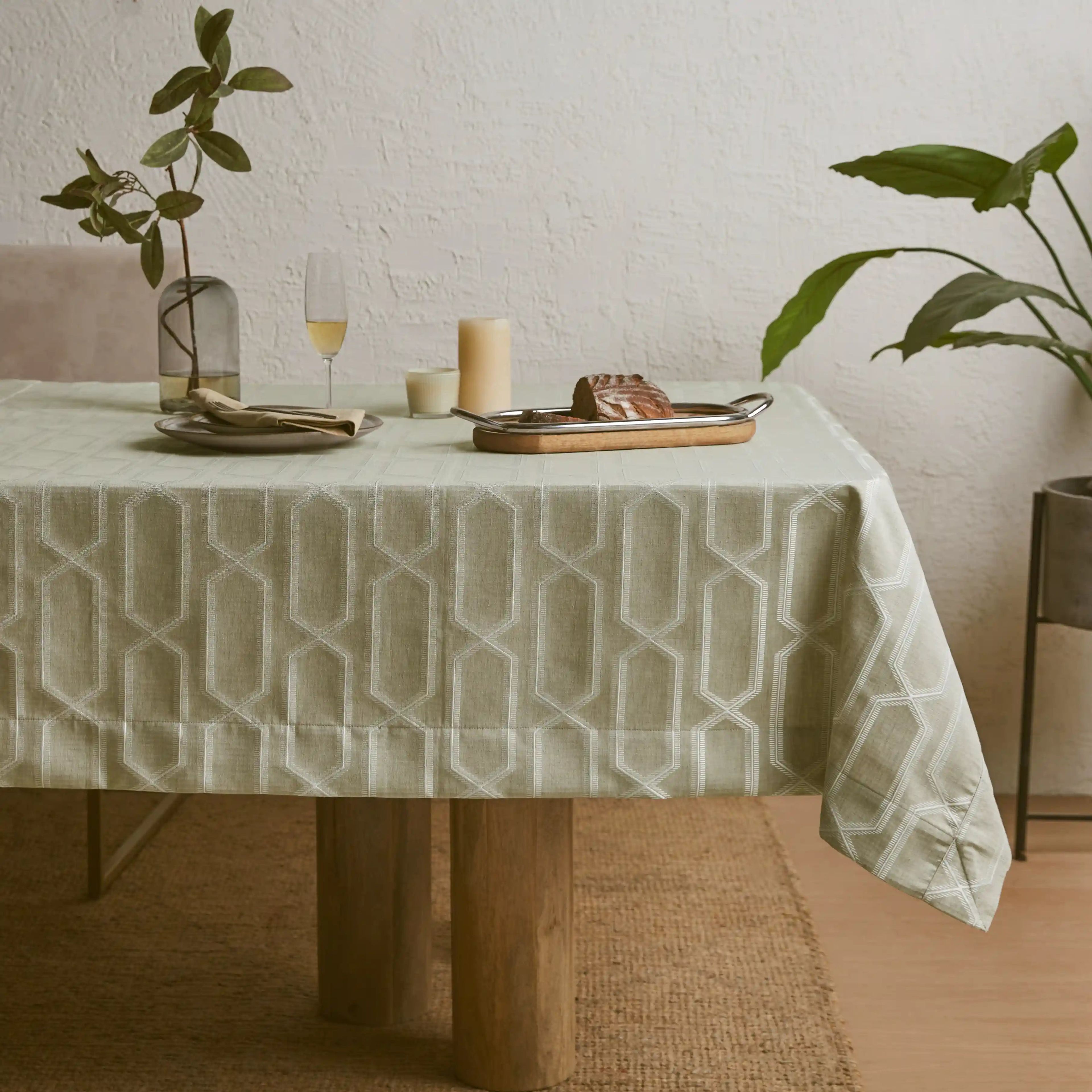 Adonare Printed Table Cloth