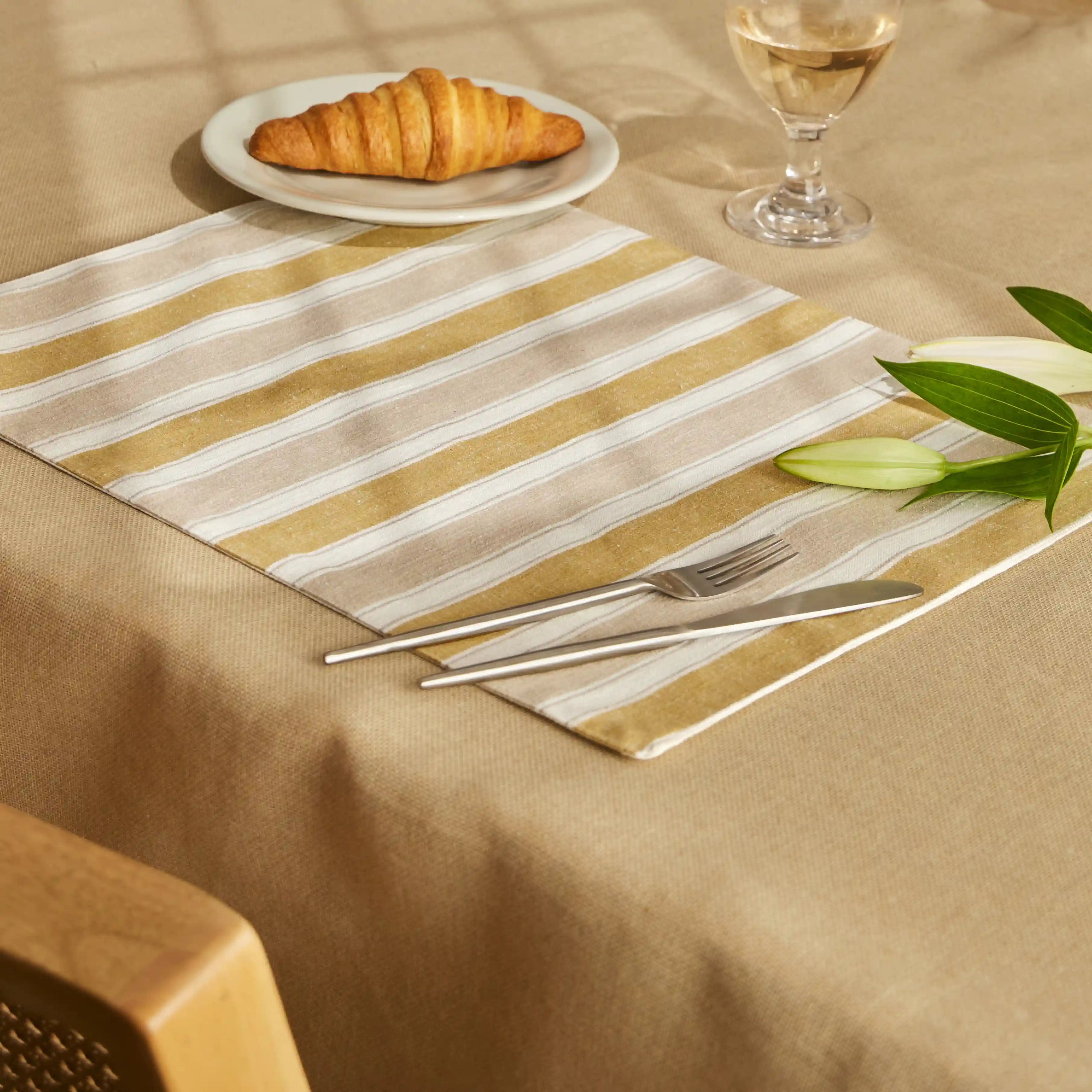 Kaleida | Countryside Charm Easy to Maintain Table Mat | Set of 4 & 6