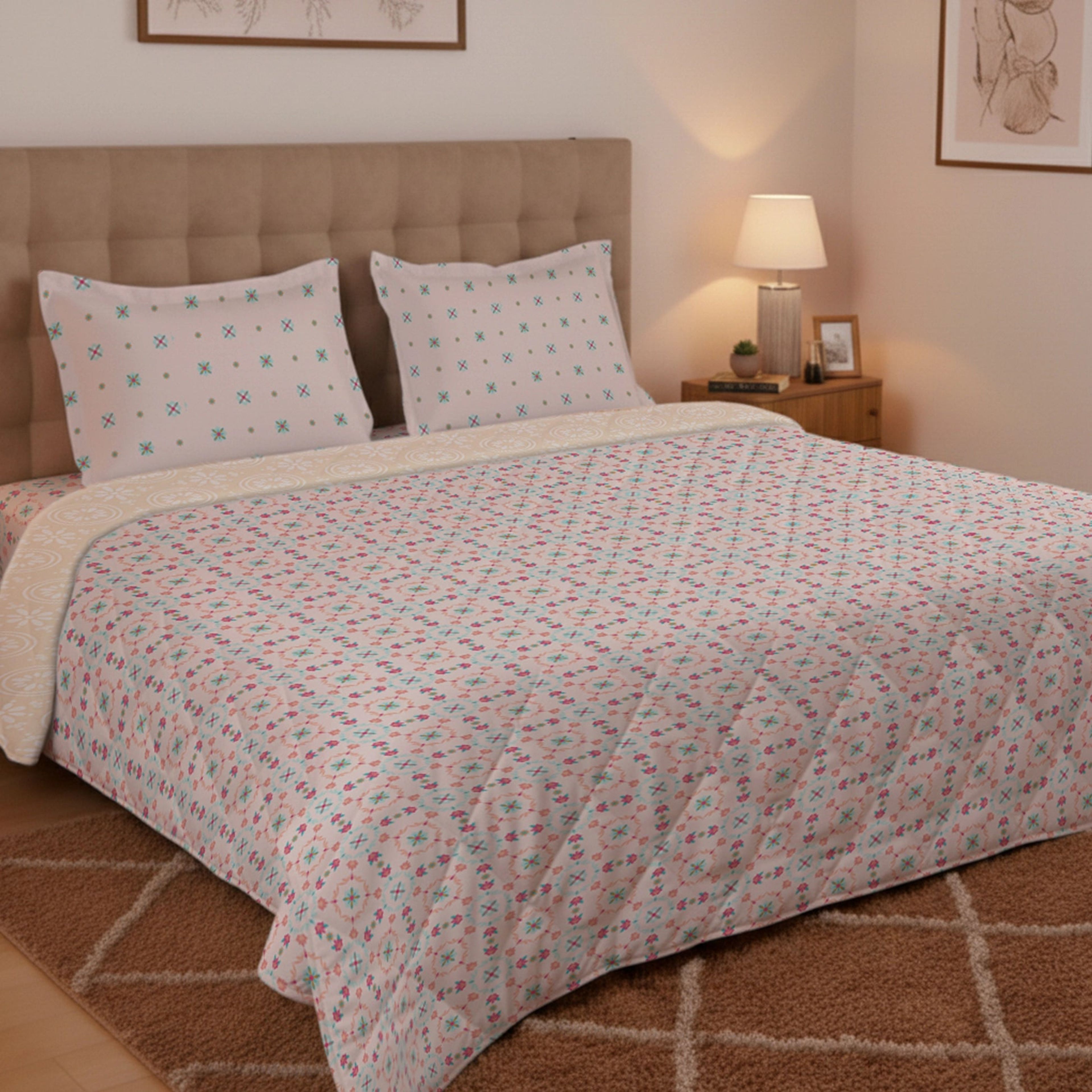 Aangan Weaves | Romantic Floral Printed 150 GSM Reversible Comforter - Blush Pink