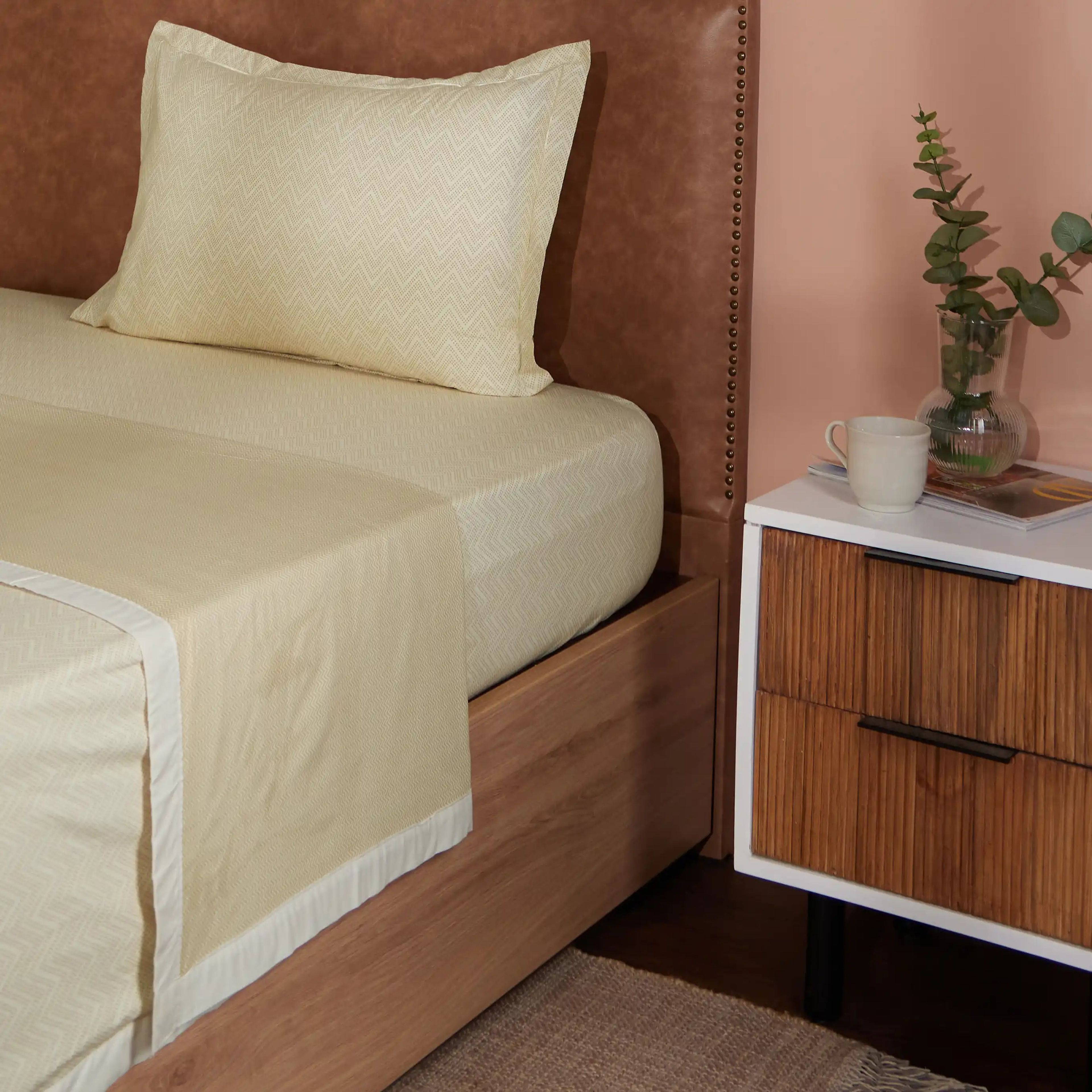 Threadscapes | Woven Textured Printed Reversible Dohar with Super Soft Flannel Layering-Beige