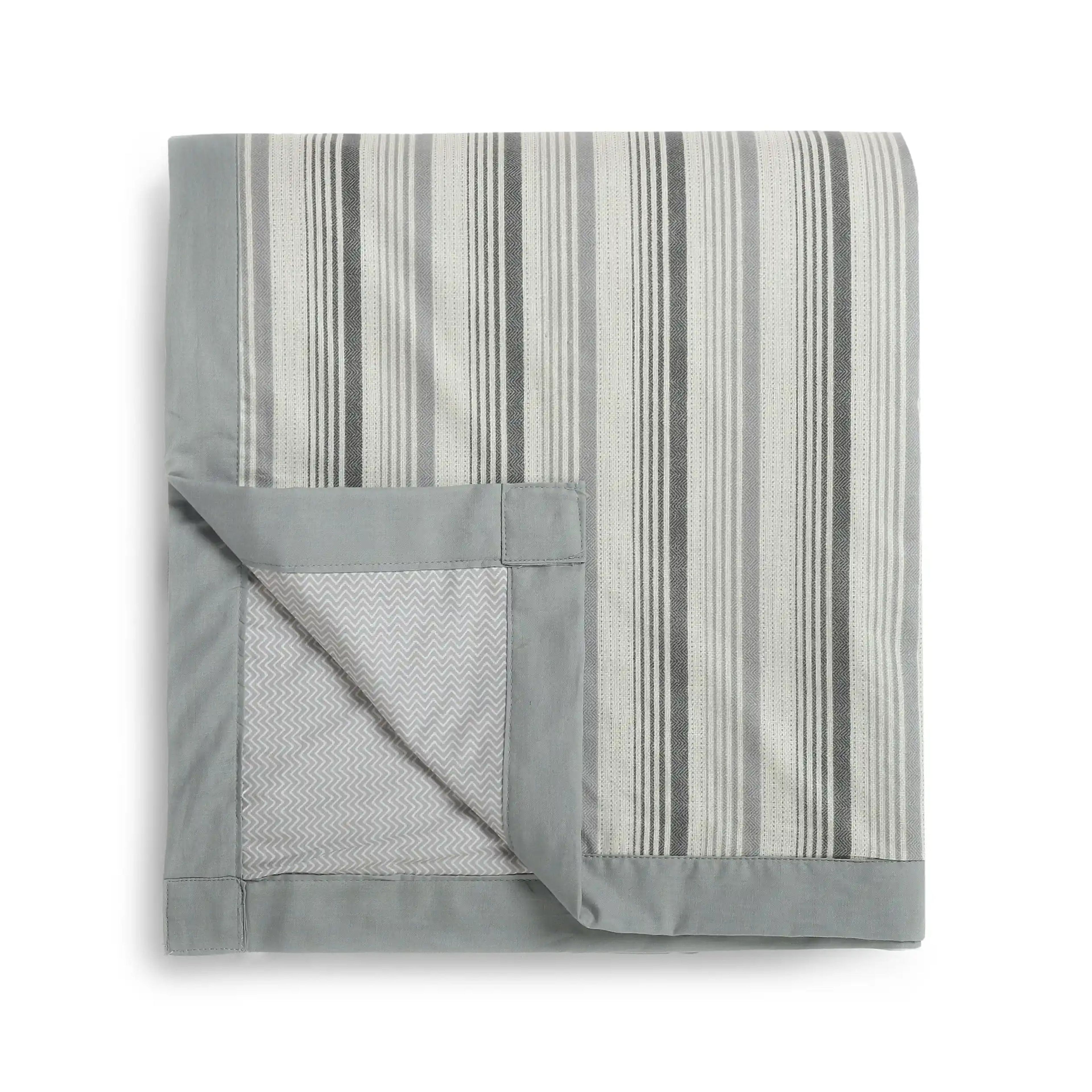 Threadscapes | Woven Textured Printed Reversible Dohar with Super Soft Flannel Layering-Black & White