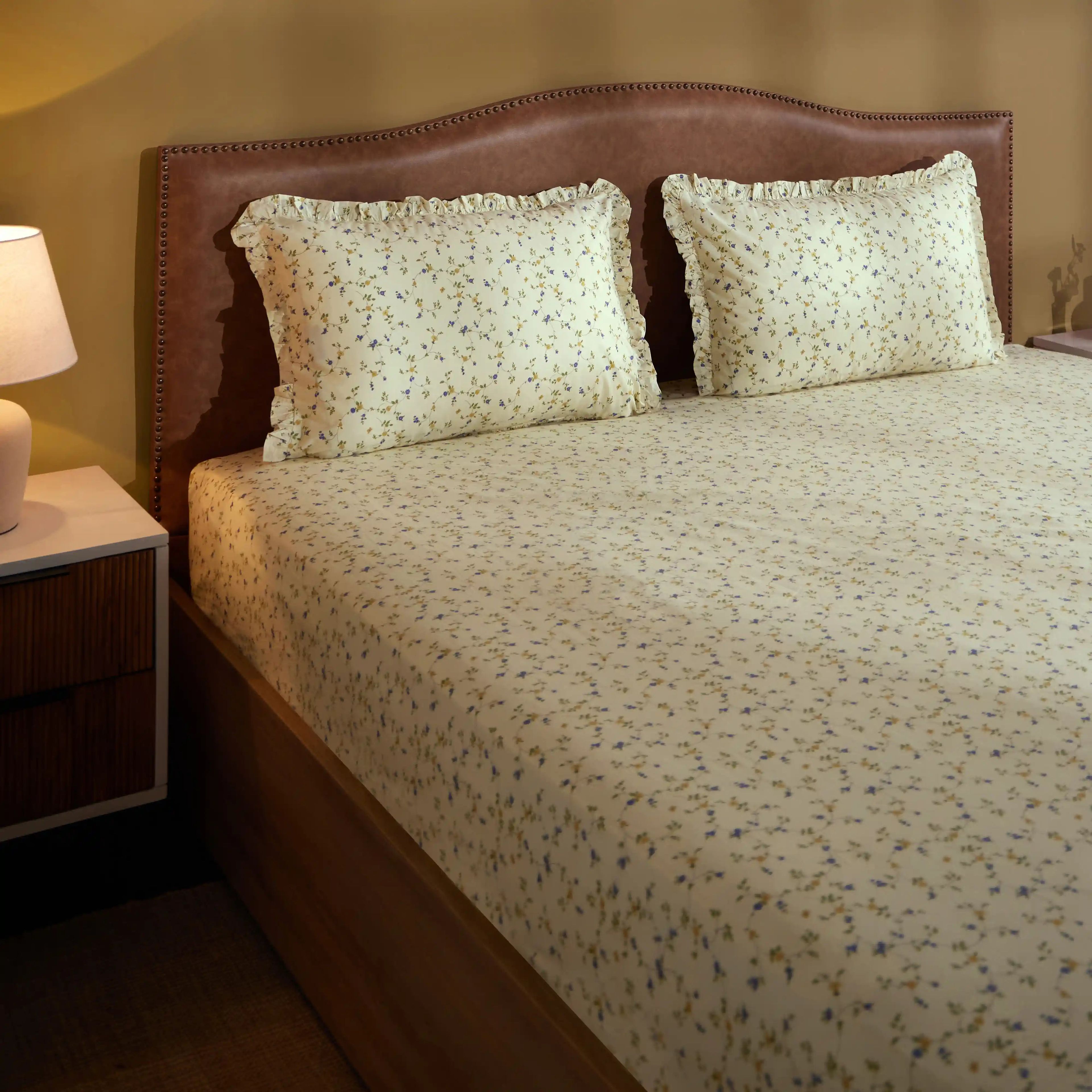 Bloomshire Luxe | Romantic Flora Printed Cotton Bedsheet Set | Pillow Cover with Frills-Cream Bloom