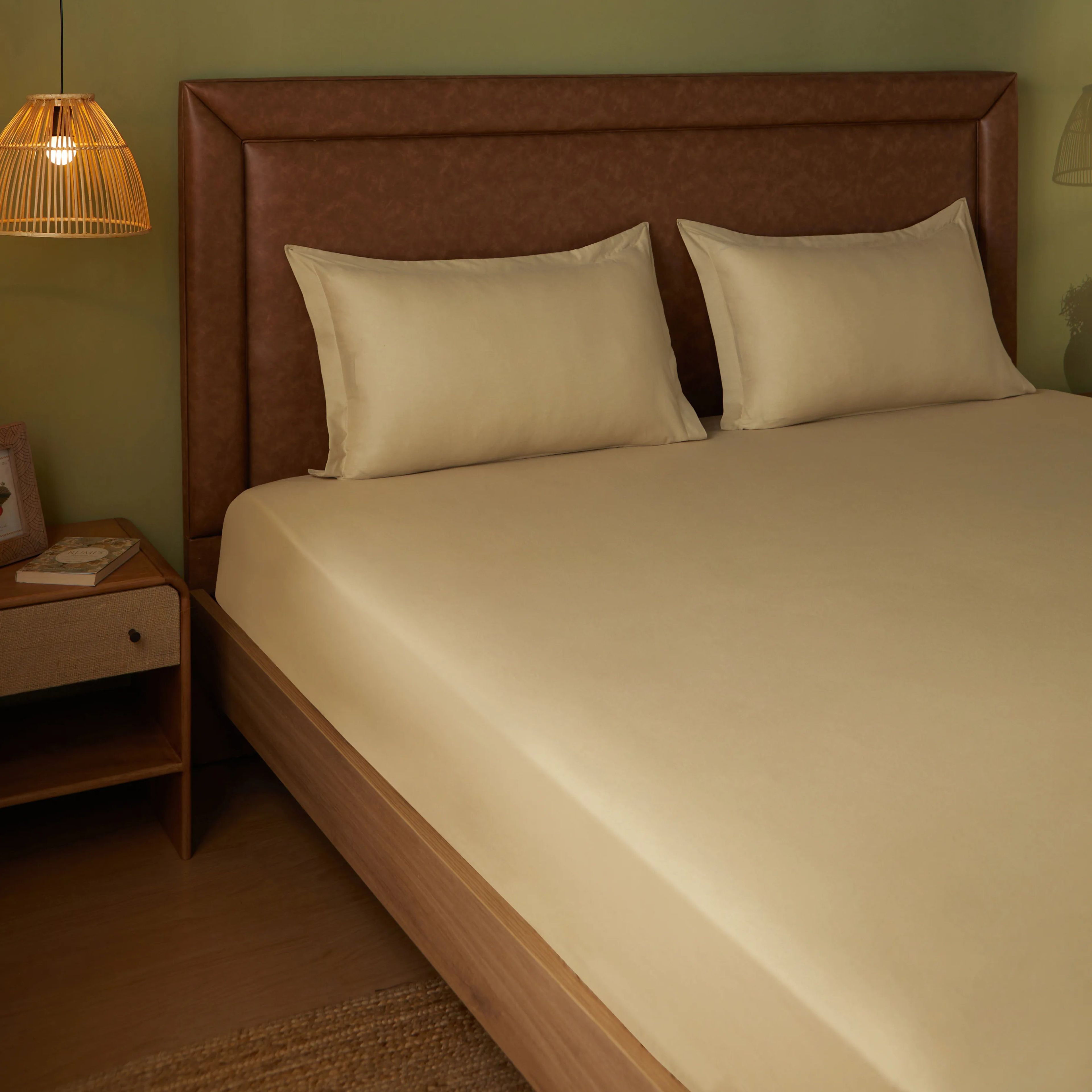 Paleto | Everyday Hues Solid Dyed Cotton Fitted Sheet Set-Beige