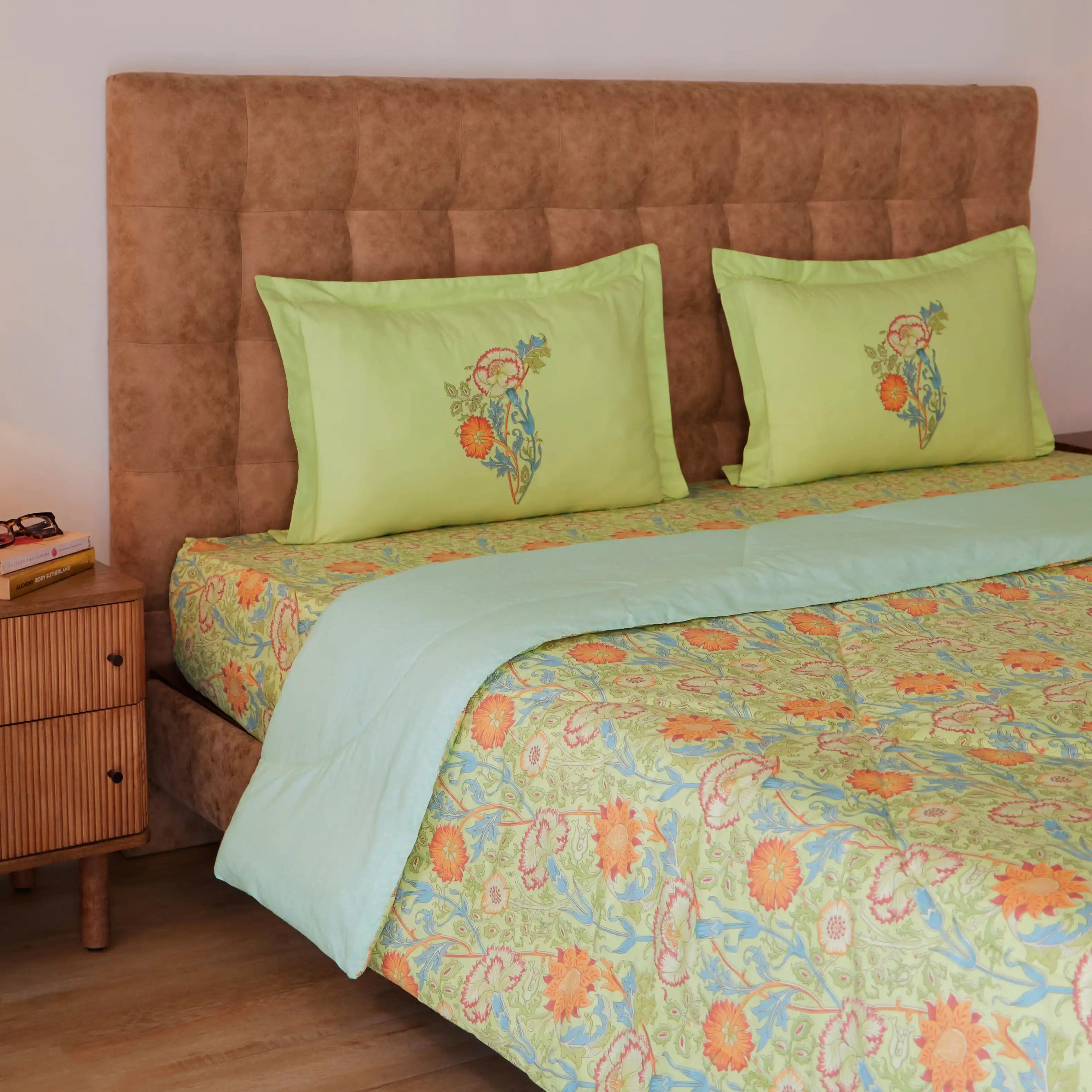 Chippa Lane | Contemporary Indian Print Design Coordinated Bedding Set | Set of Bedsheet & Comforter-Green