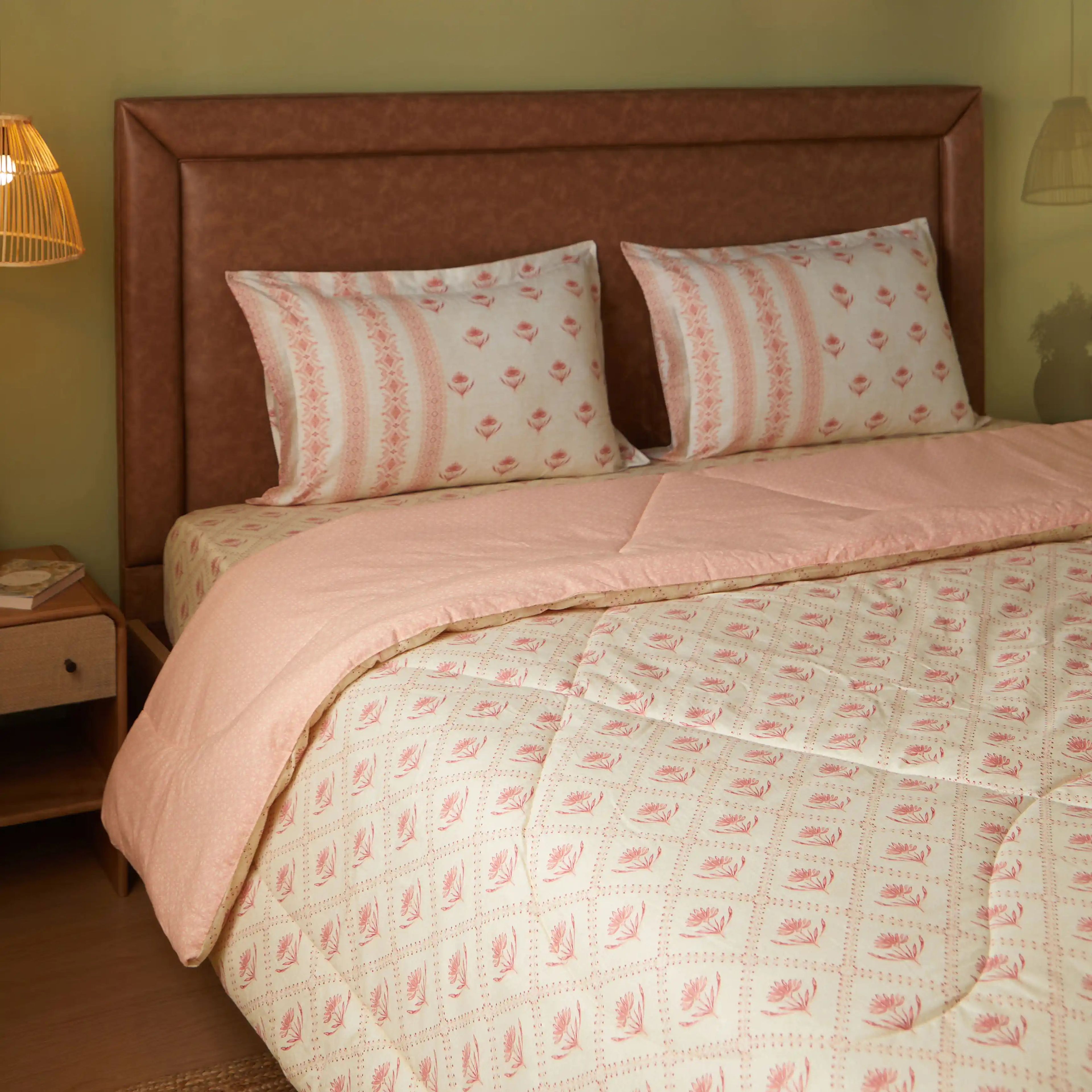 Chippa Lane | Contemporary Indian Print Design Coordinated Bedding Set | Set of Bedsheet & Comforter-Red