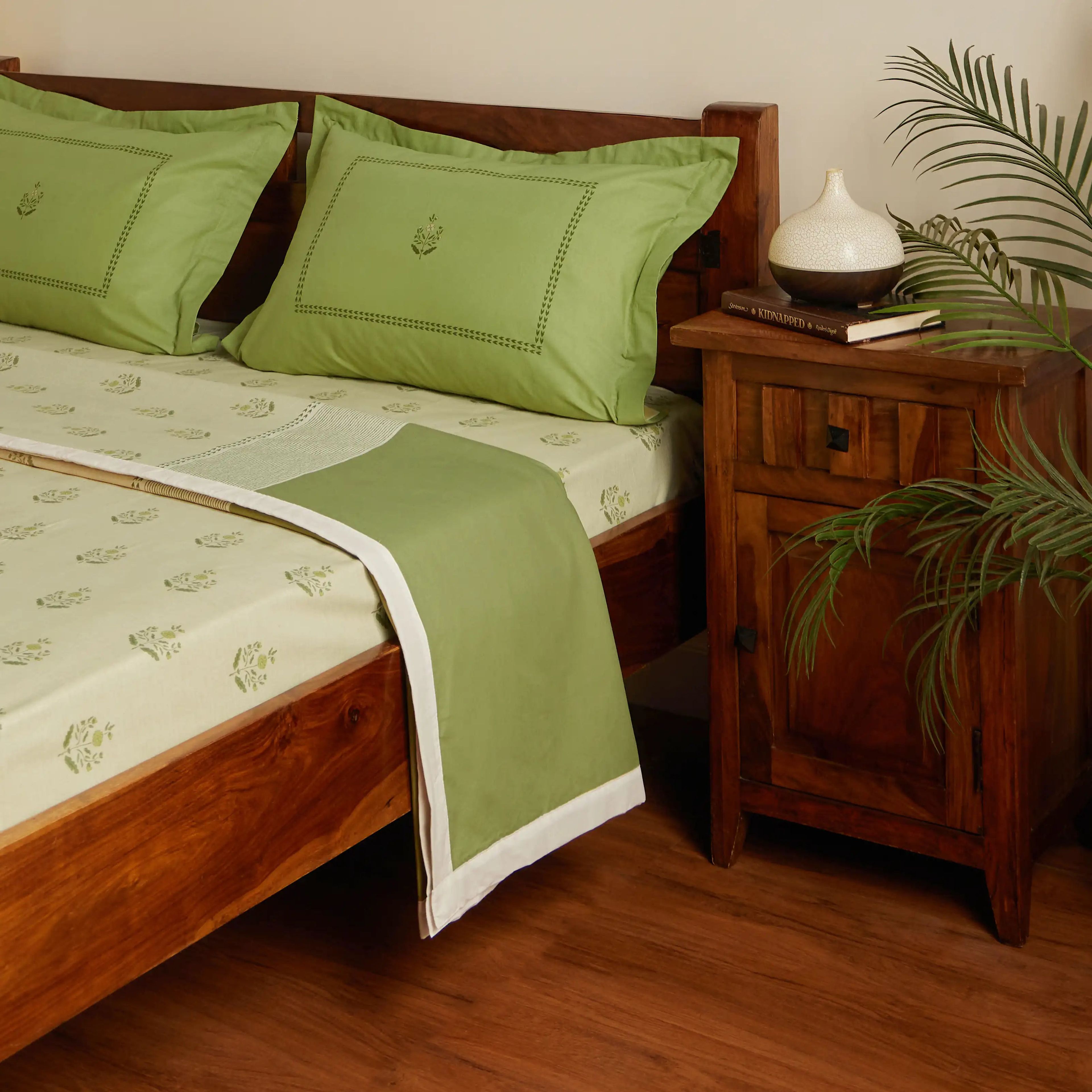 Chippa Lane | Contemporary Indian Print Design Coordinated Bedding Set | Set of Bedsheet & Dohars-Indian Moss