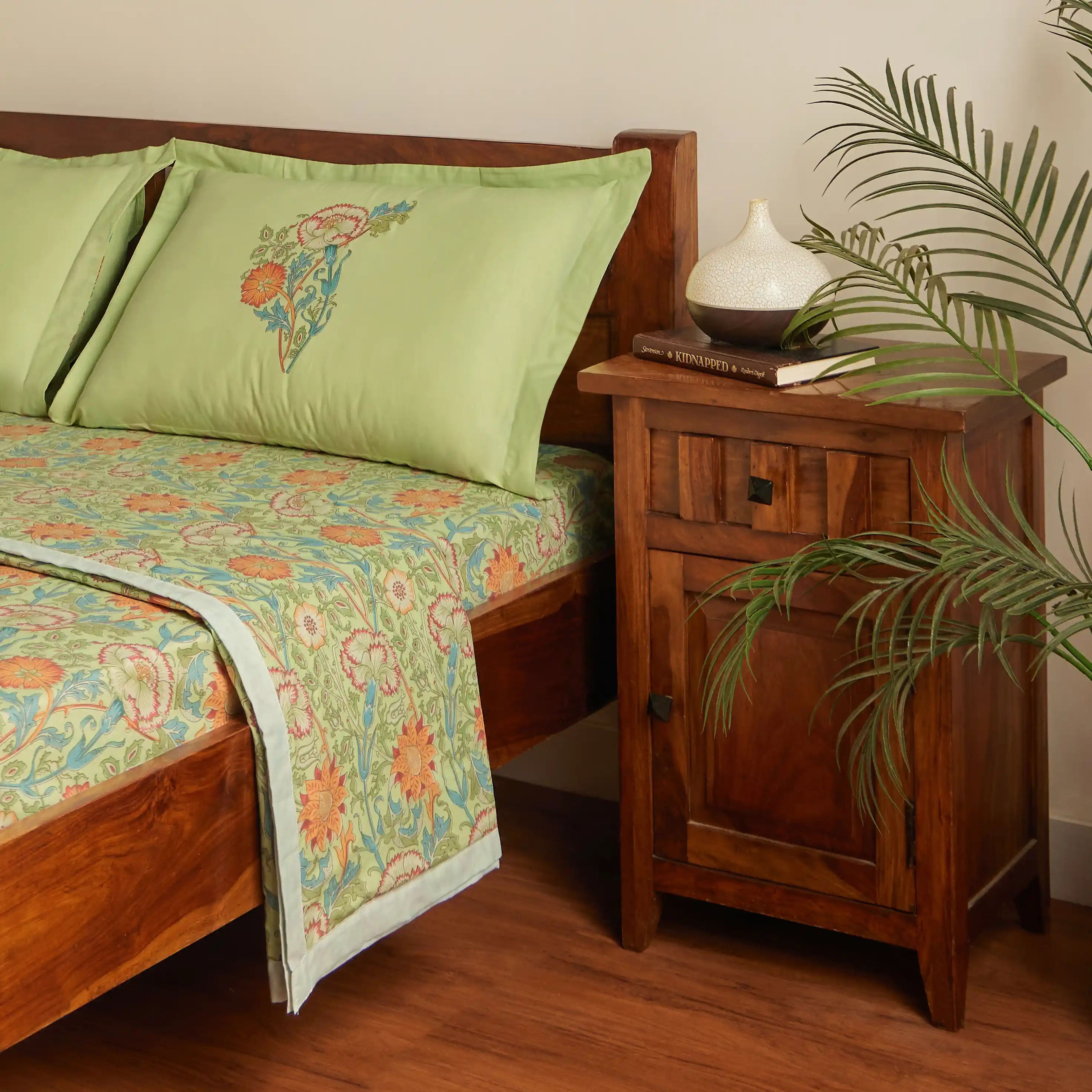 Chippa Lane | Contemporary Indian Print Design Coordinated Bedding Set | Set of Bedsheet & Dohars-Green