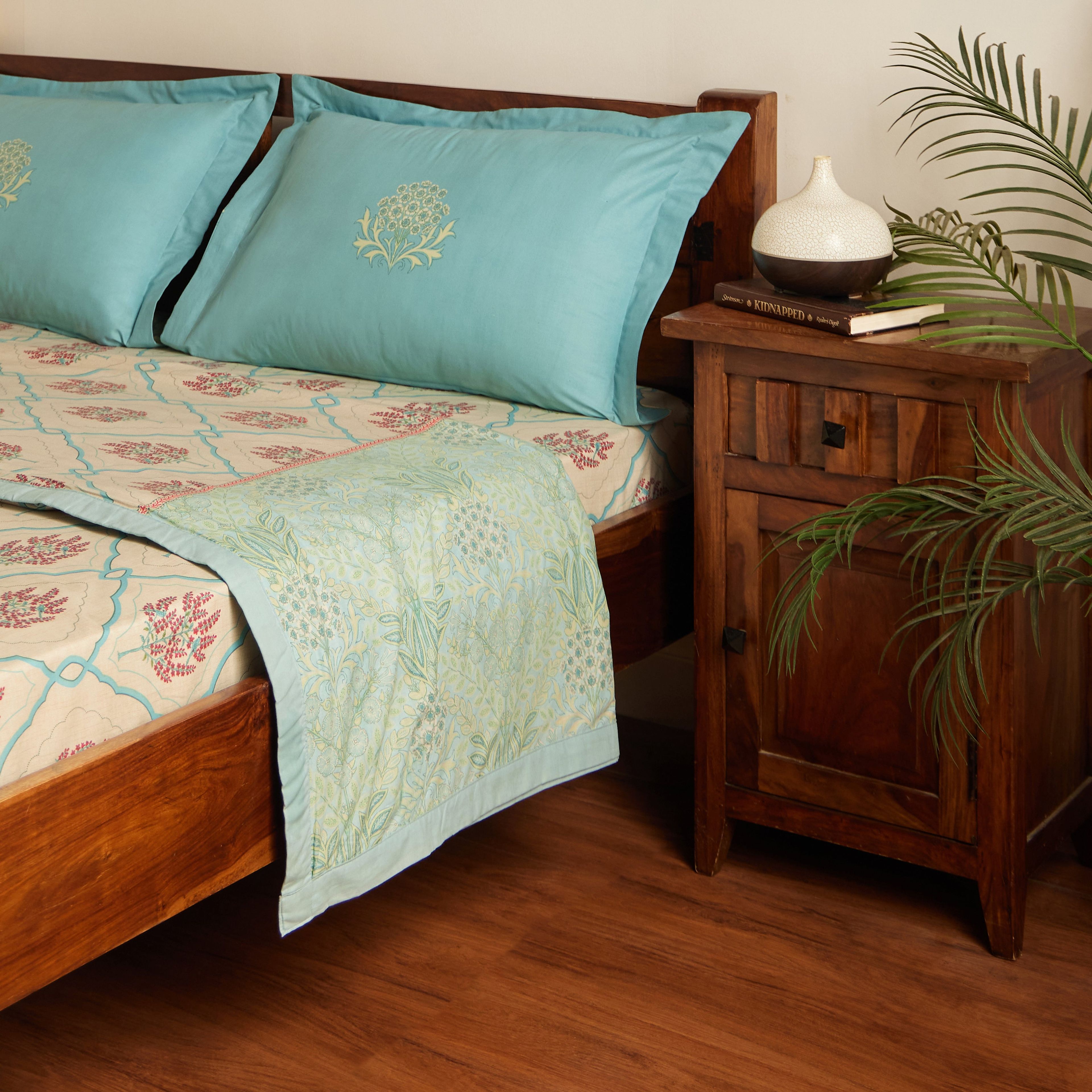 Chippa Lane | Contemporary Indian Print Design Coordinated Bedding Set | Set of Bedsheet & Dohars-Sage Bloom